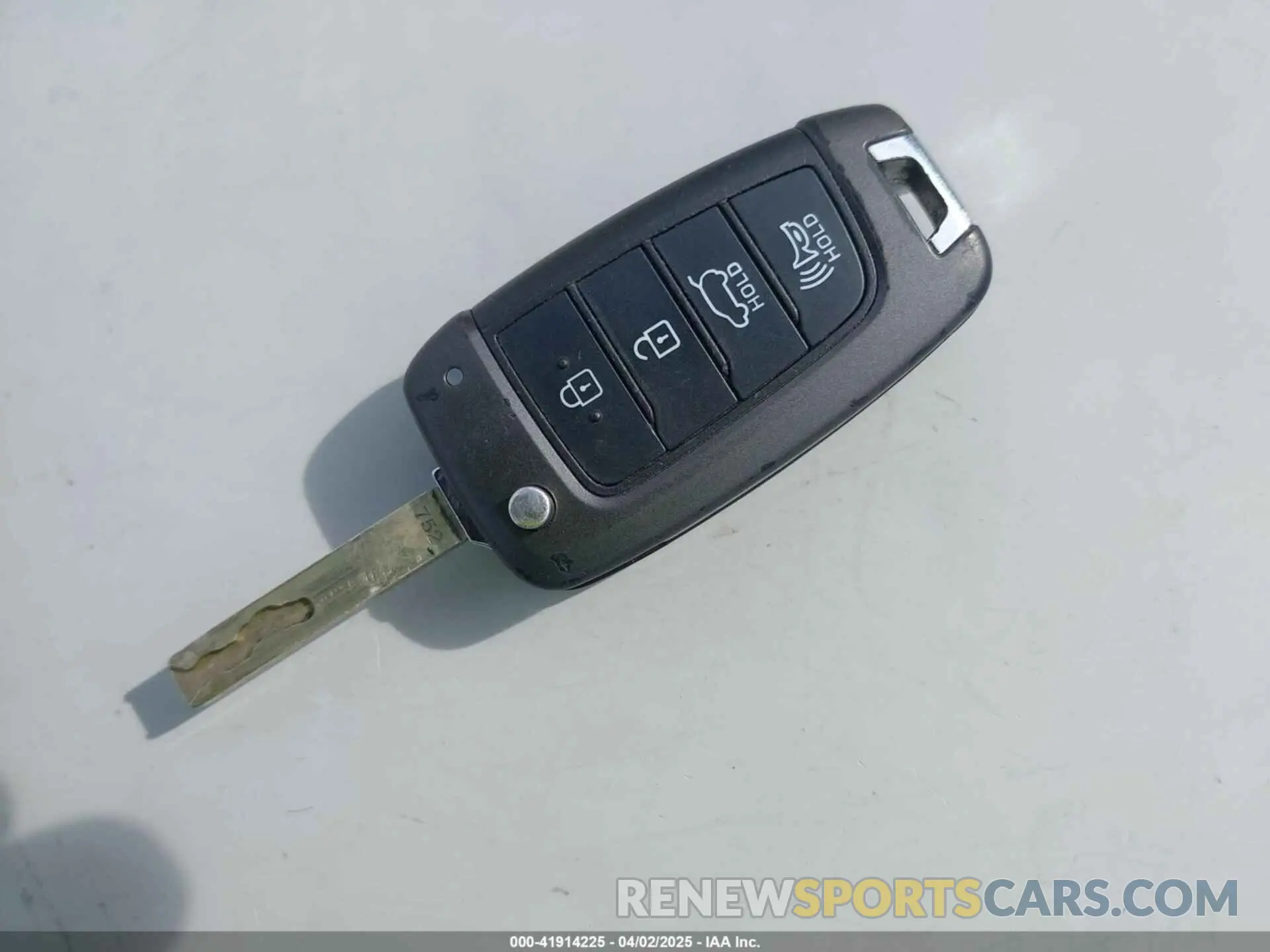 11 fotografías del automóvil dañado 5NMS2CAD1KH029273 HYUNDAI SANTA FE 2019