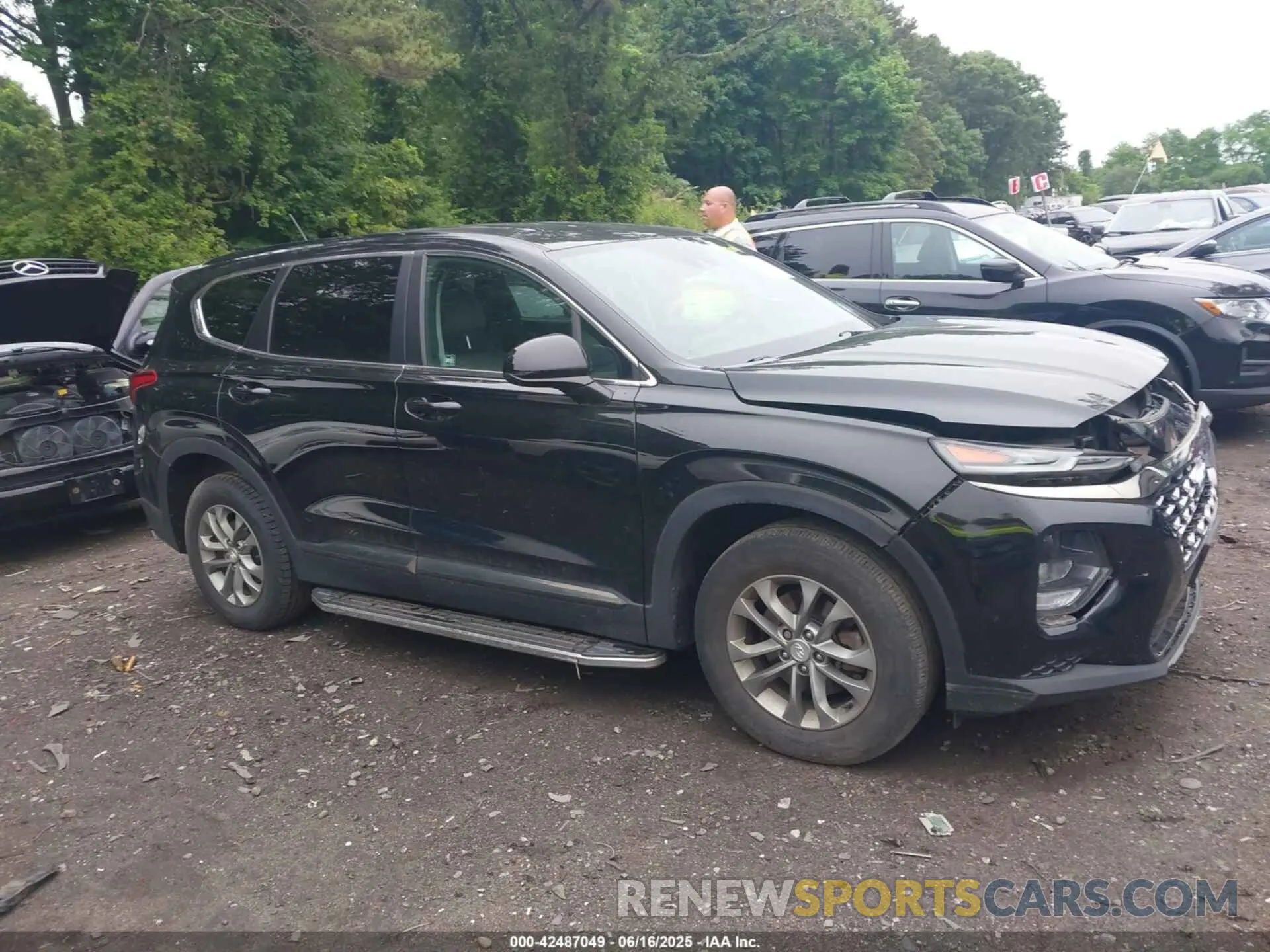 13 fotografías del automóvil dañado 5NMS2CAD1KH075069 HYUNDAI SANTA FE 2019