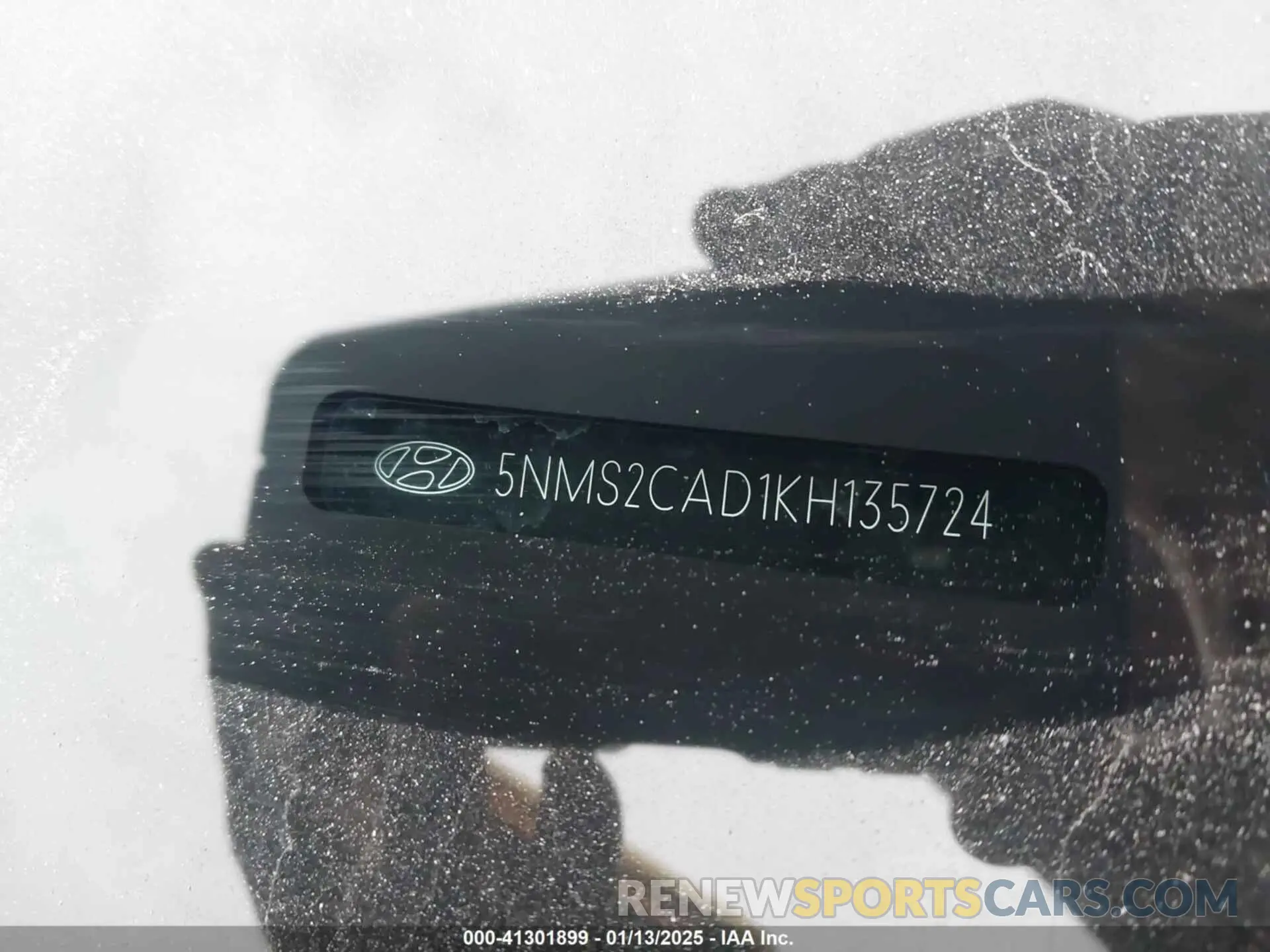 17 fotografías del automóvil dañado 5NMS2CAD1KH135724 HYUNDAI SANTA FE 2019