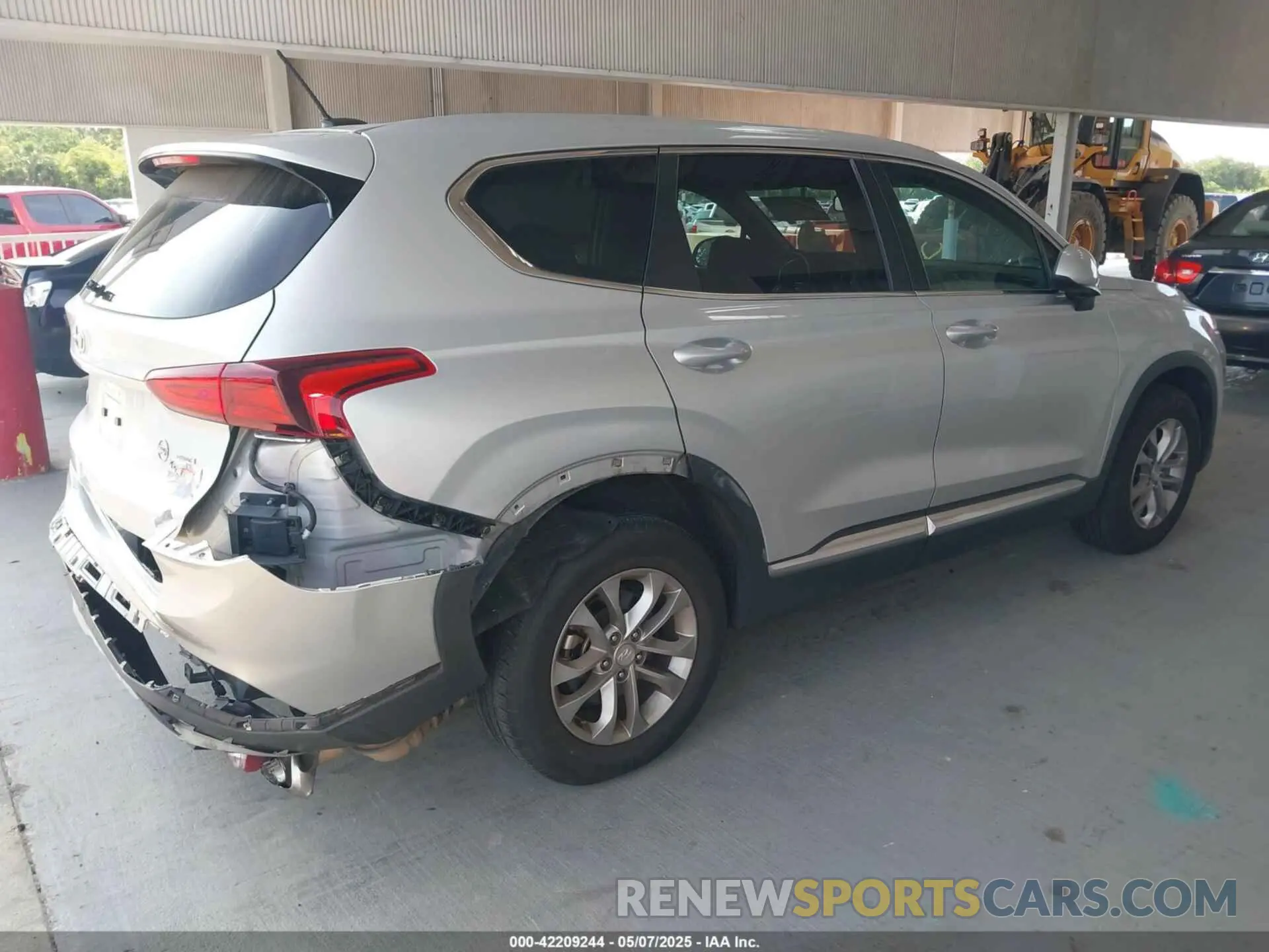 4 fotografías del automóvil dañado 5NMS2CAD2KH027290 HYUNDAI SANTA FE 2019