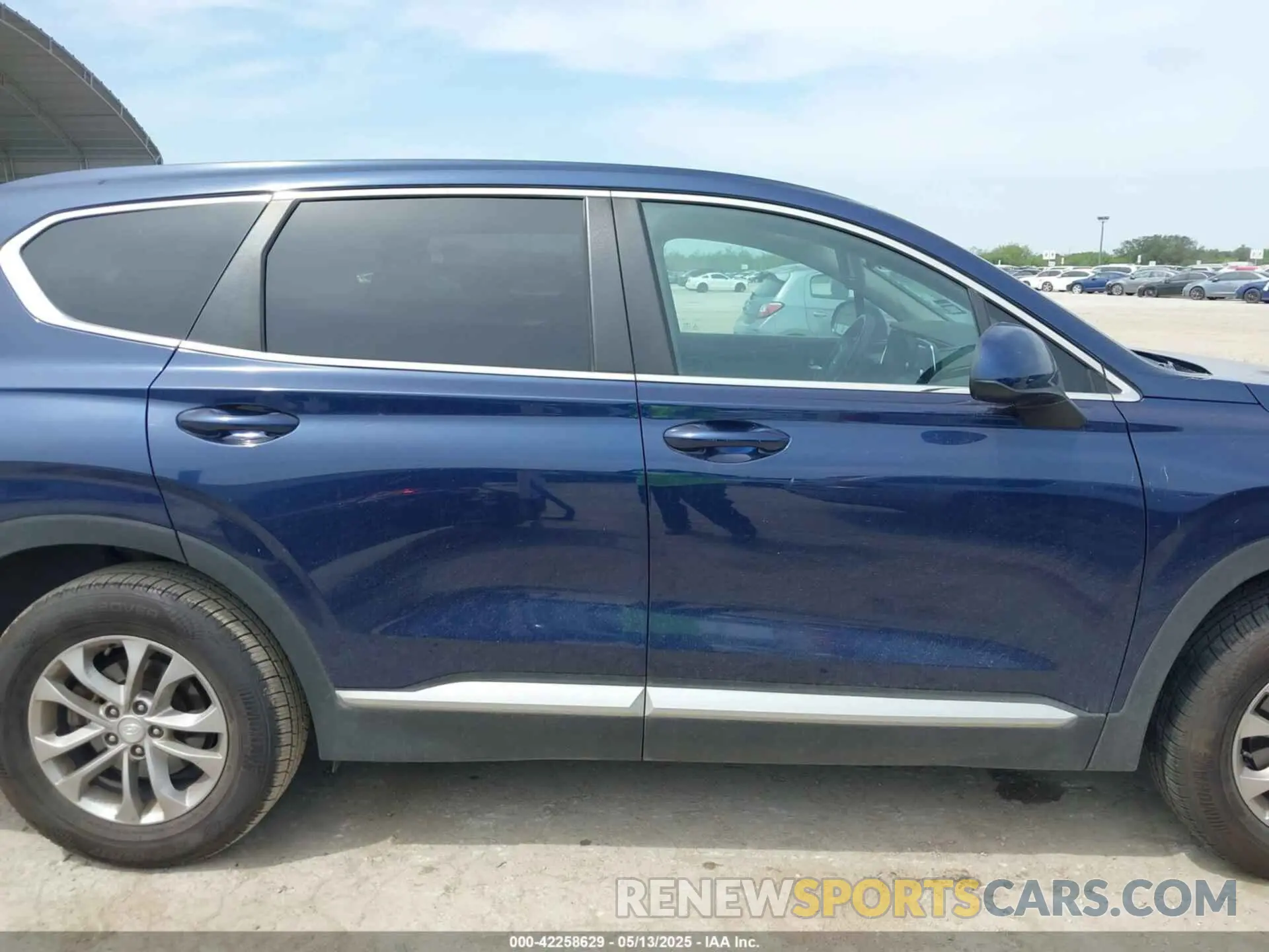 14 fotografías del automóvil dañado 5NMS2CAD3KH029811 HYUNDAI SANTA FE 2019