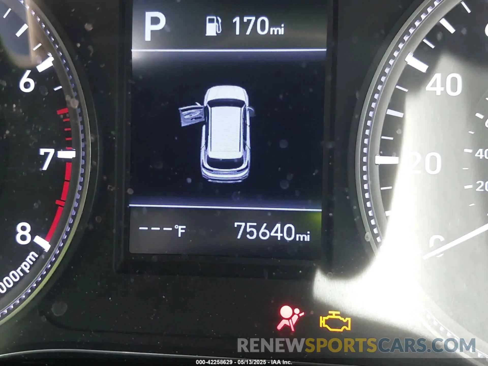 16 fotografías del automóvil dañado 5NMS2CAD3KH029811 HYUNDAI SANTA FE 2019