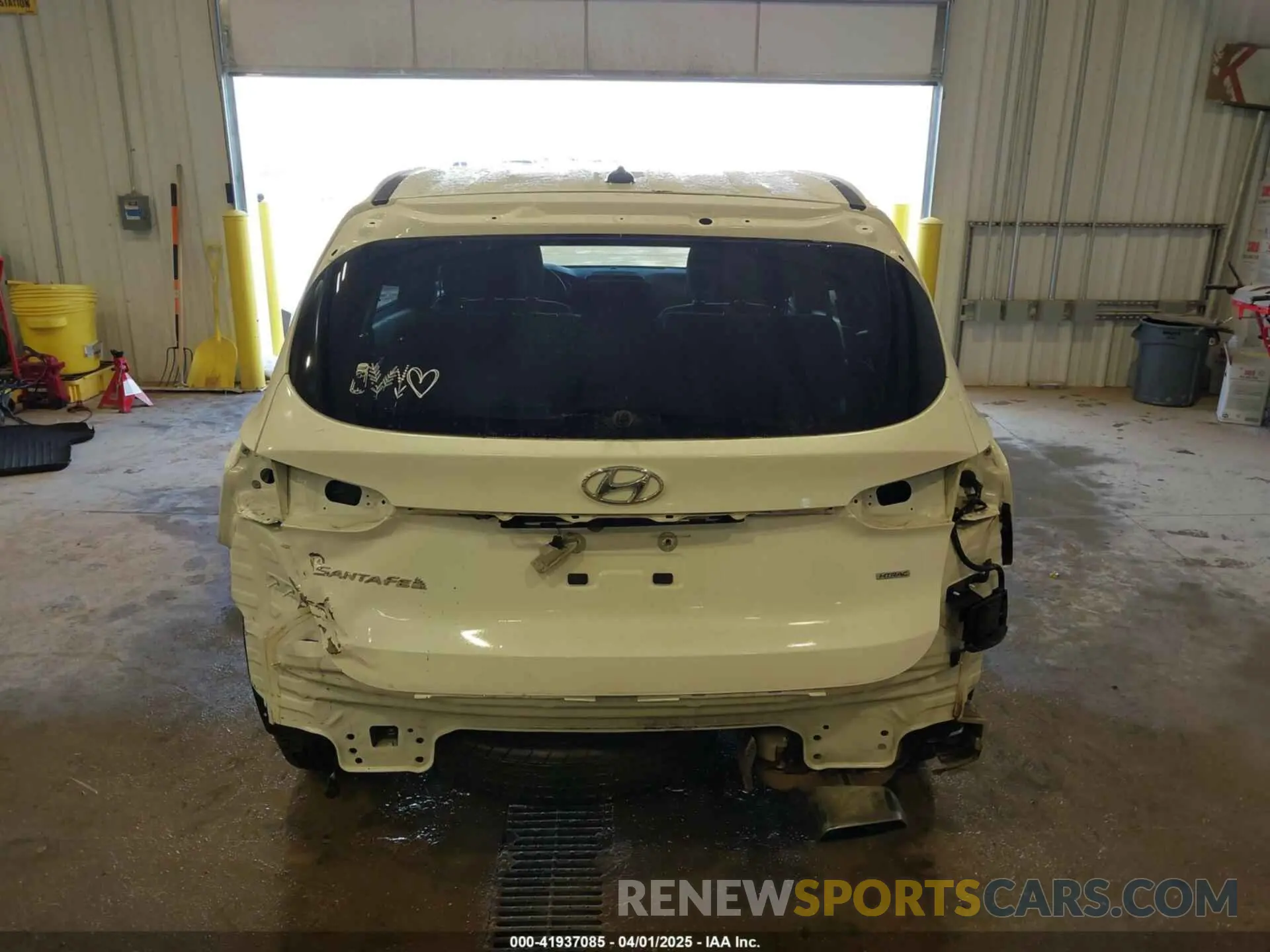 17 fotografías del automóvil dañado 5NMS2CAD4KH120957 HYUNDAI SANTA FE 2019