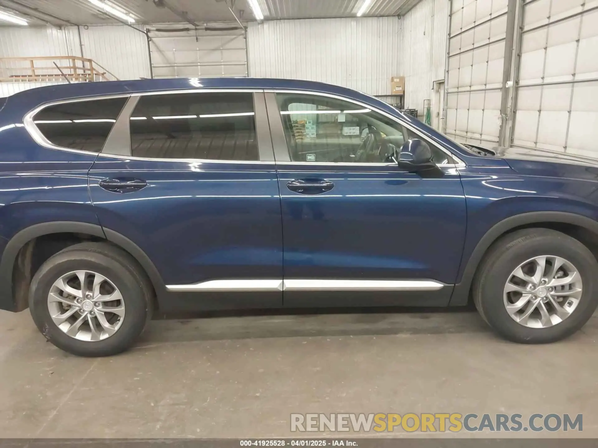 14 fotografías del automóvil dañado 5NMS2CAD4KH125897 HYUNDAI SANTA FE 2019