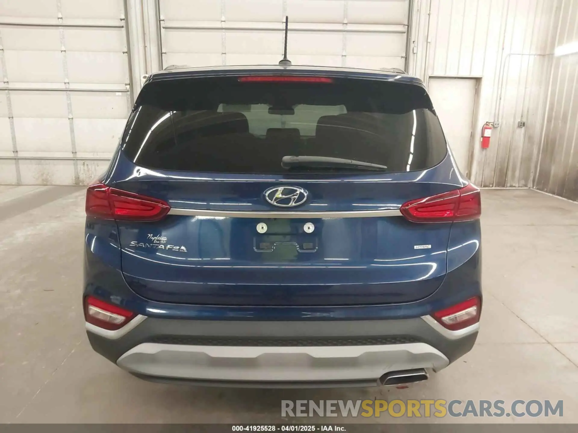 17 fotografías del automóvil dañado 5NMS2CAD4KH125897 HYUNDAI SANTA FE 2019