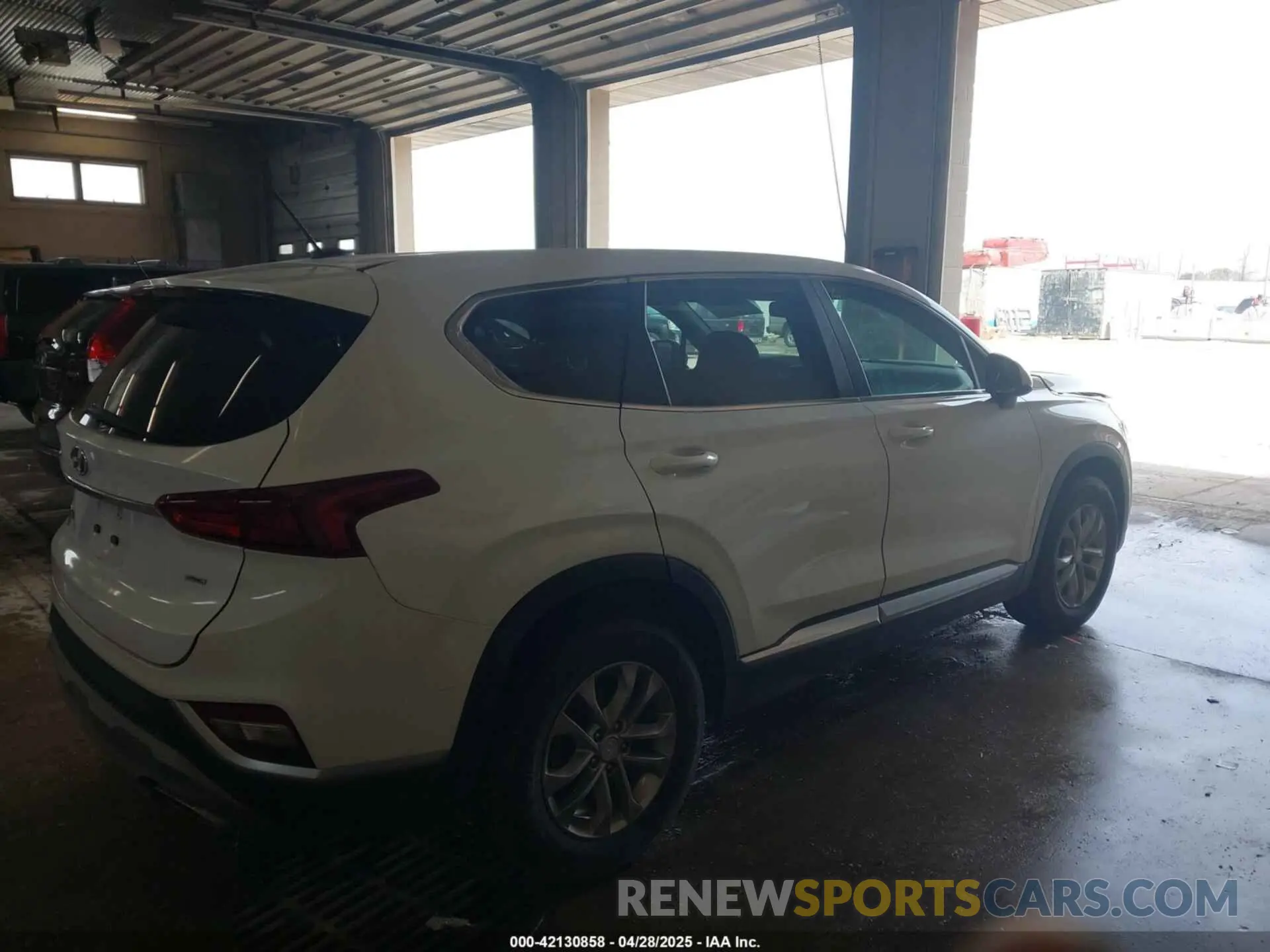 13 fotografías del automóvil dañado 5NMS2CAD6KH135413 HYUNDAI SANTA FE 2019