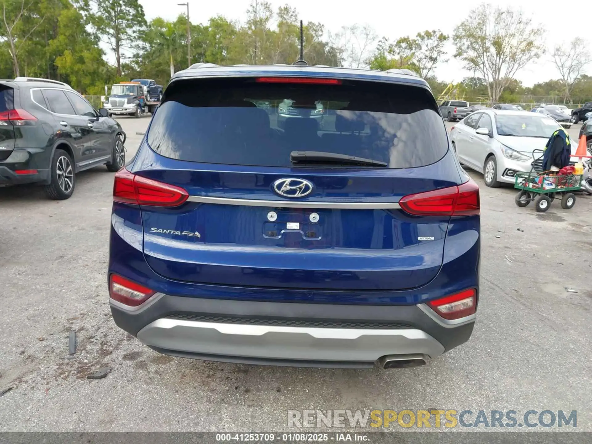 17 fotografías del automóvil dañado 5NMS2CAD7KH097951 HYUNDAI SANTA FE 2019