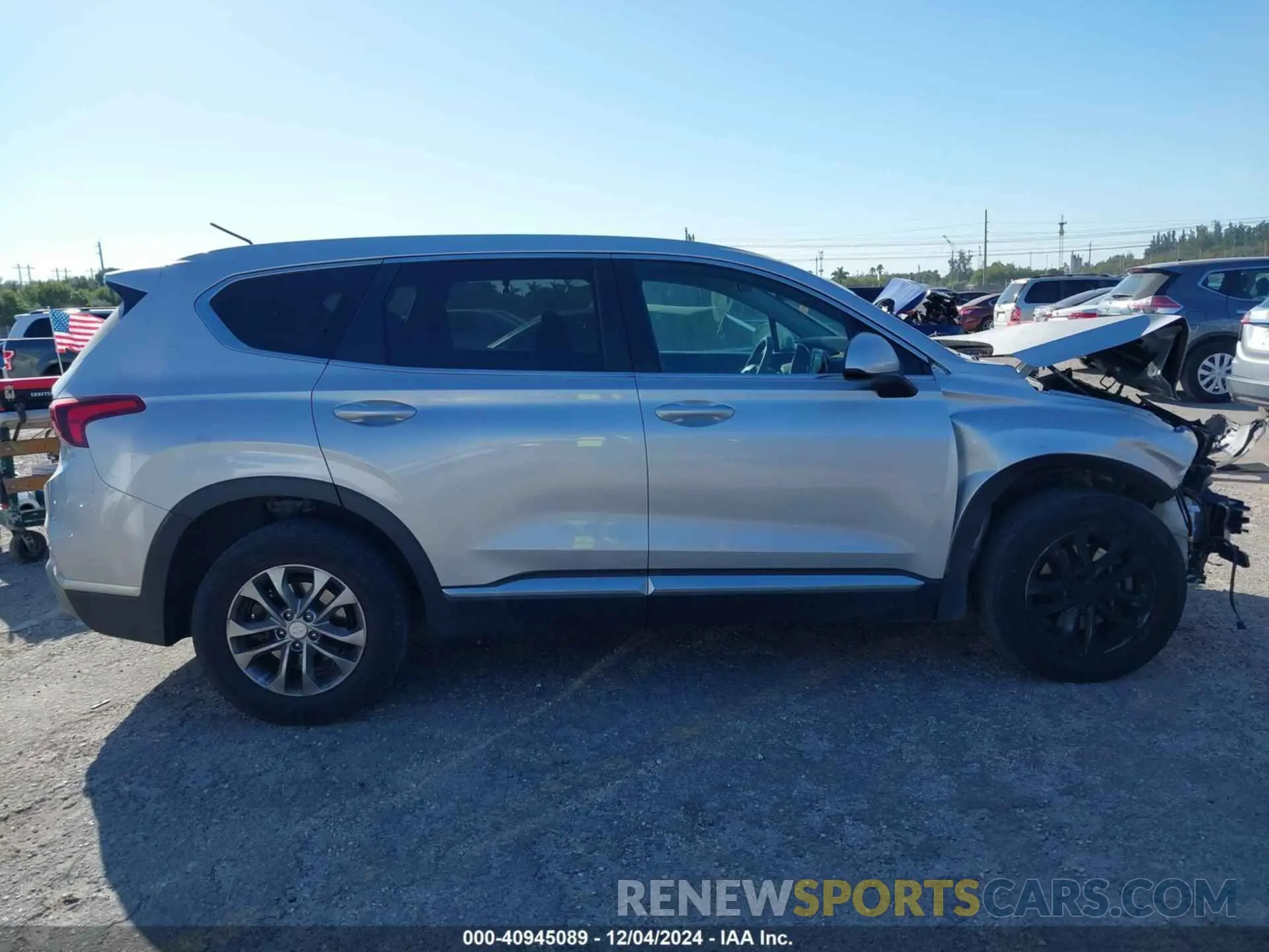 14 fotografías del automóvil dañado 5NMS2CAD8KH109122 HYUNDAI SANTA FE 2019