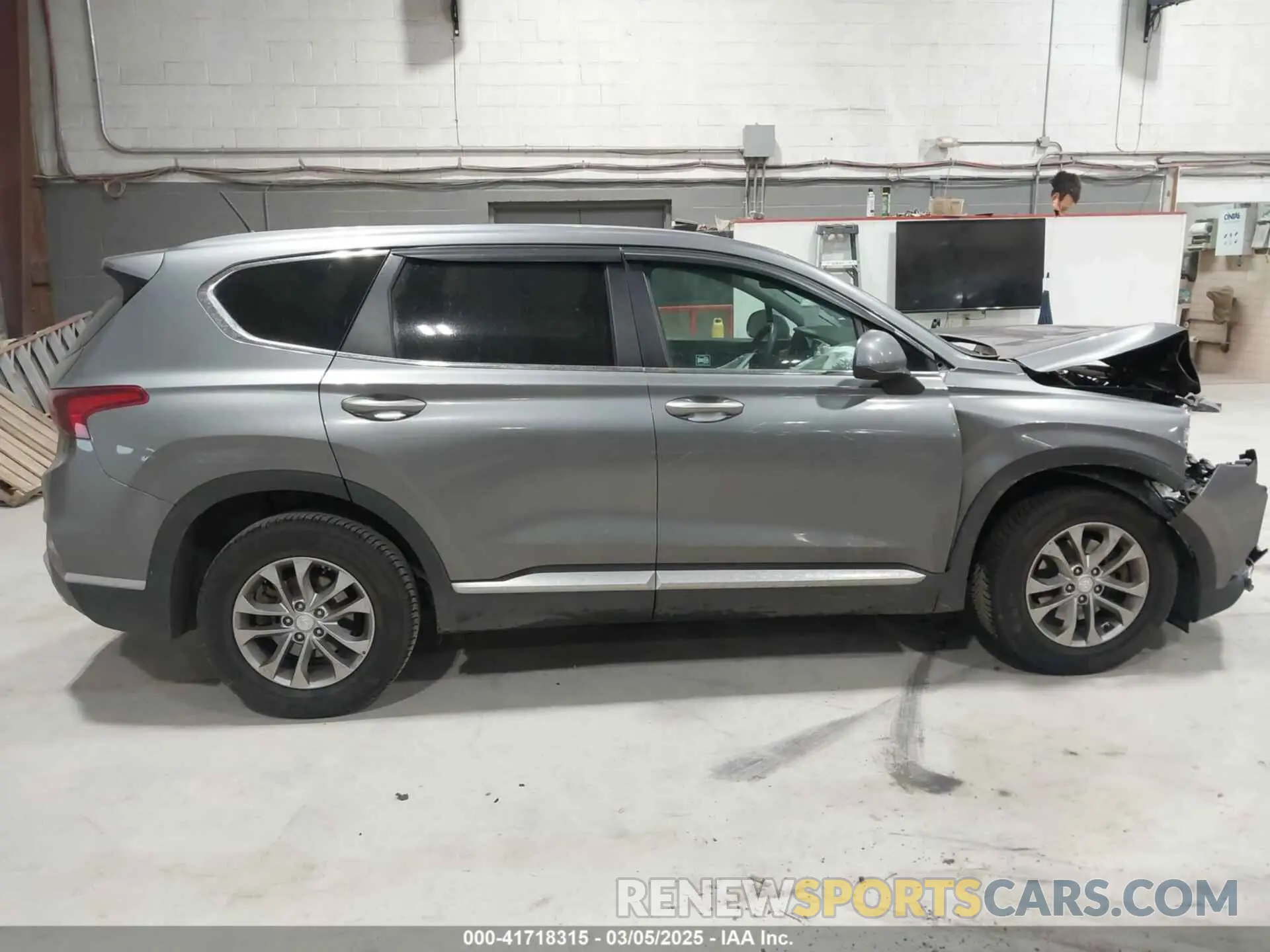 12 fotografías del automóvil dañado 5NMS2CAD9KH116189 HYUNDAI SANTA FE 2019