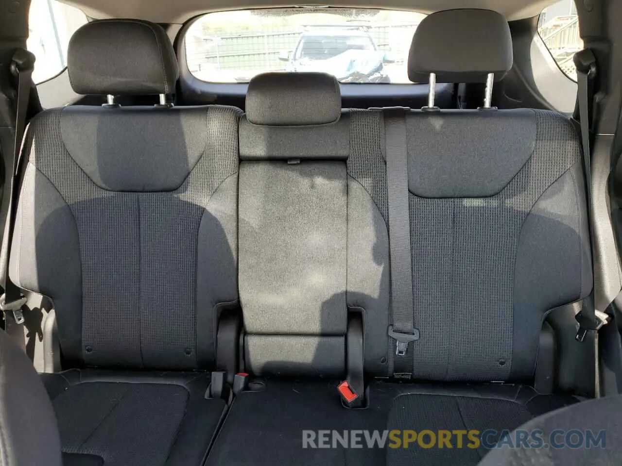 10 fotografías del automóvil dañado 5NMS2CAD9KH119190 HYUNDAI SANTA FE 2019