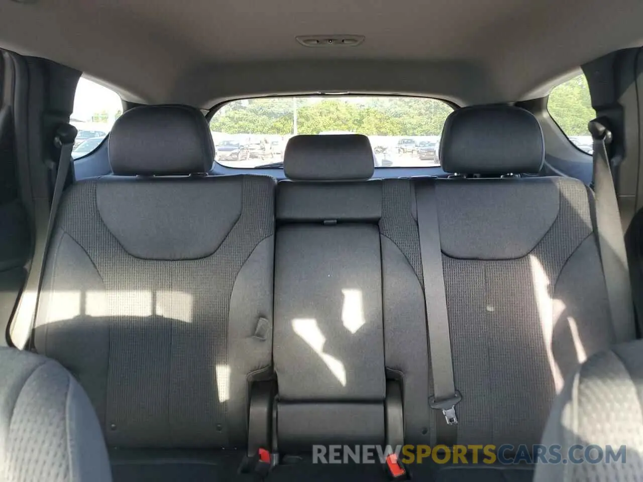 10 fotografías del automóvil dañado 5NMS33AD0KH053299 HYUNDAI SANTA FE 2019