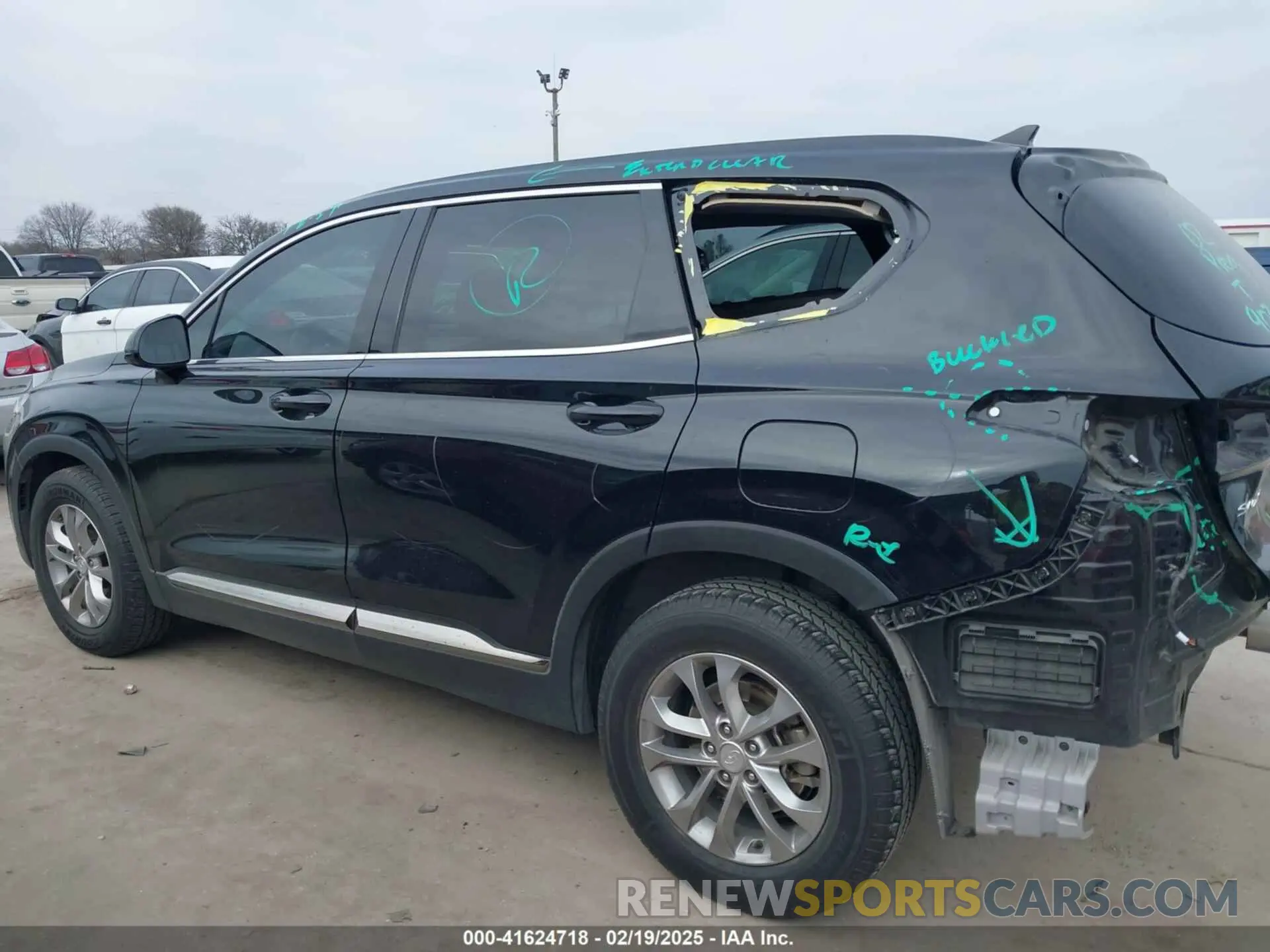 15 fotografías del automóvil dañado 5NMS33AD2KH068726 HYUNDAI SANTA FE 2019