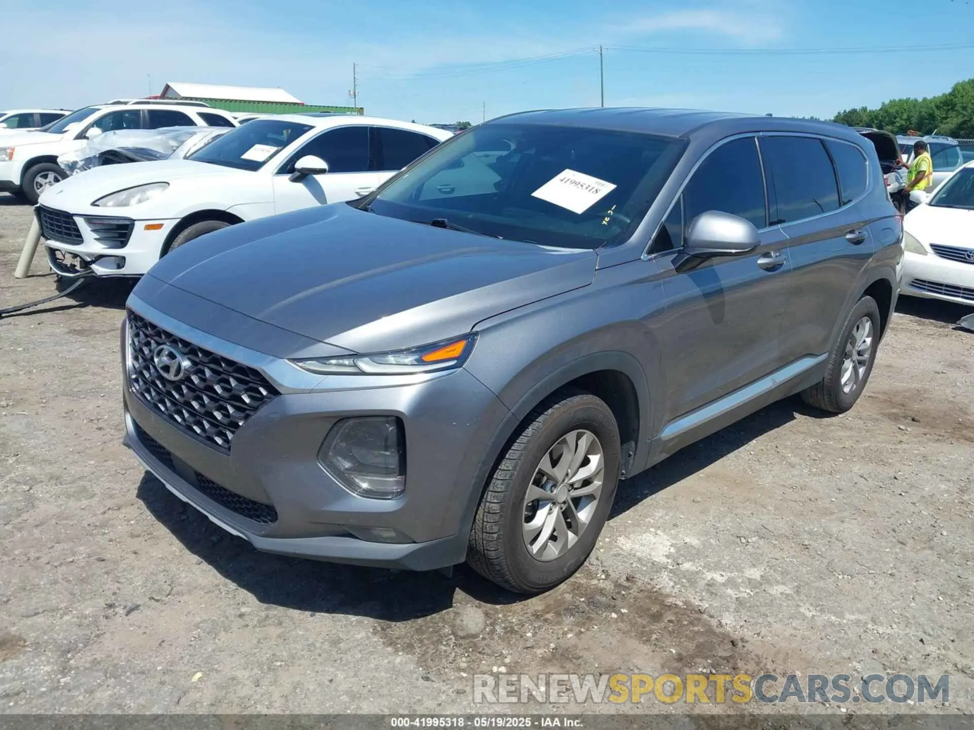 2 fotografías del automóvil dañado 5NMS33AD5KH048440 HYUNDAI SANTA FE 2019