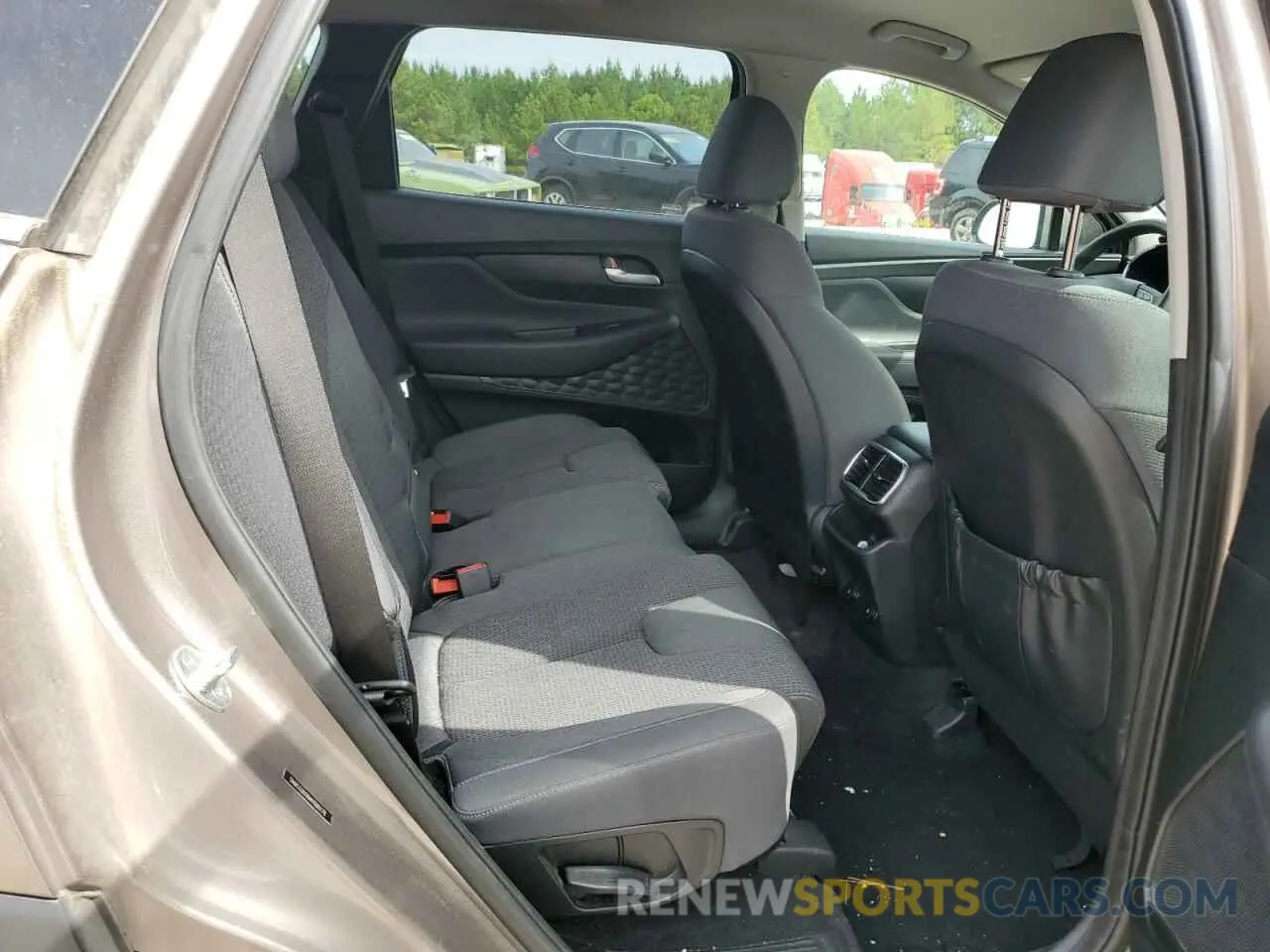 10 fotografías del automóvil dañado 5NMS33AD6KH006178 HYUNDAI SANTA FE 2019