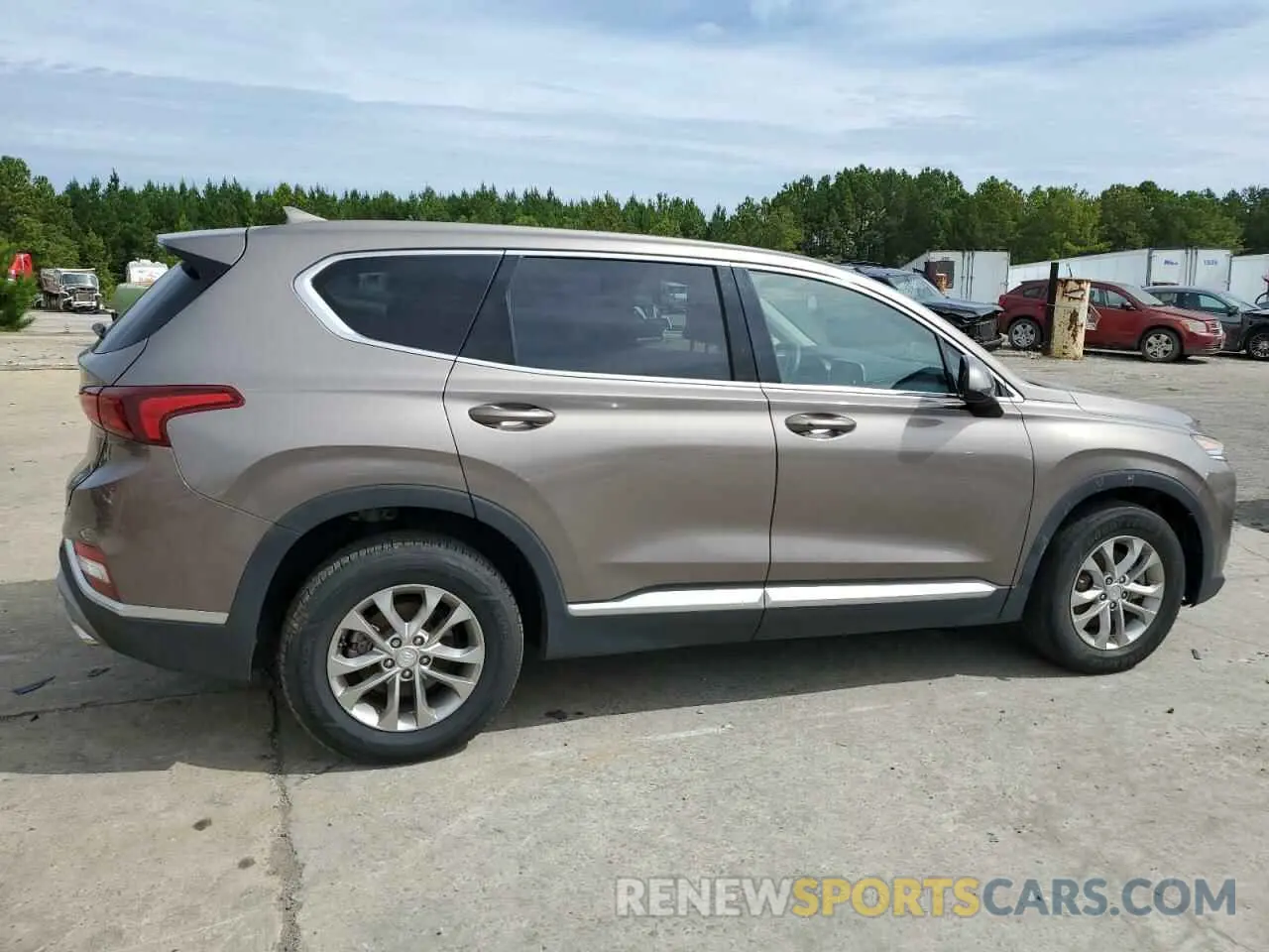 3 fotografías del automóvil dañado 5NMS33AD6KH006178 HYUNDAI SANTA FE 2019