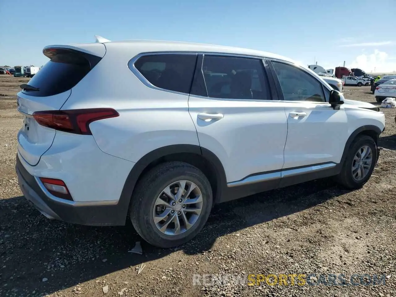 3 fotografías del automóvil dañado 5NMS33AD6KH043229 HYUNDAI SANTA FE 2019