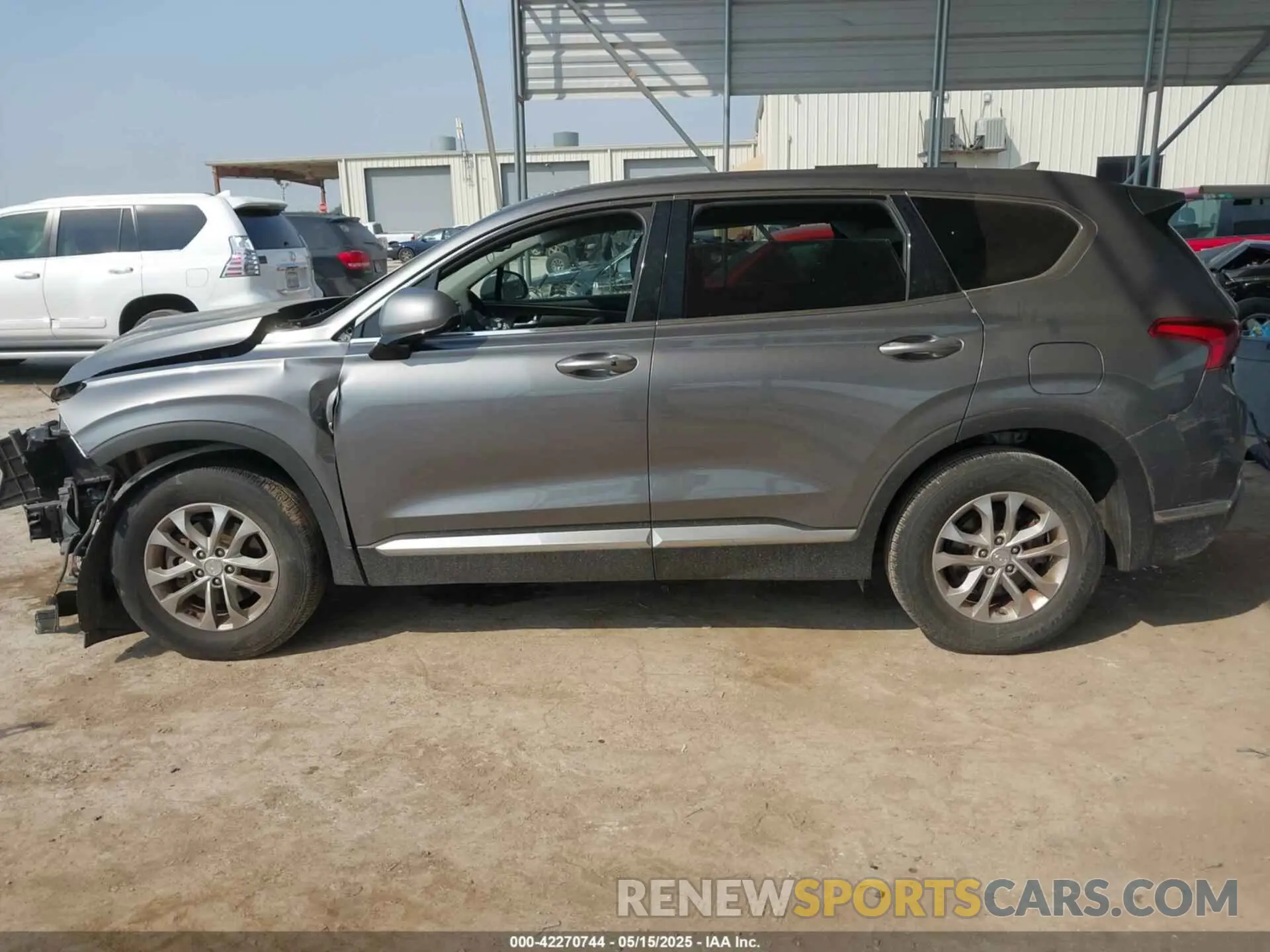 15 fotografías del automóvil dañado 5NMS33AD8KH006697 HYUNDAI SANTA FE 2019