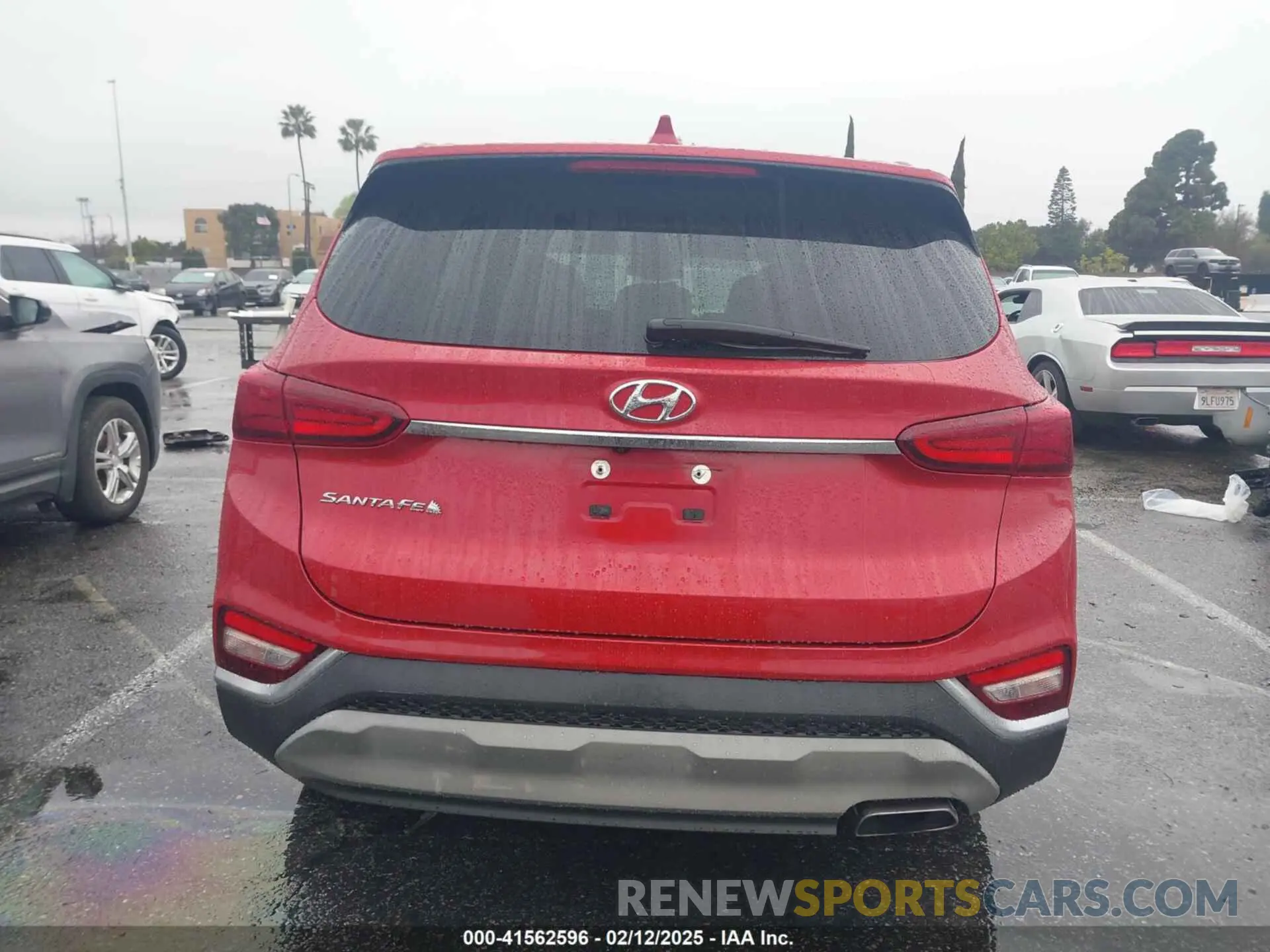 16 fotografías del automóvil dañado 5NMS33ADXKH011139 HYUNDAI SANTA FE 2019