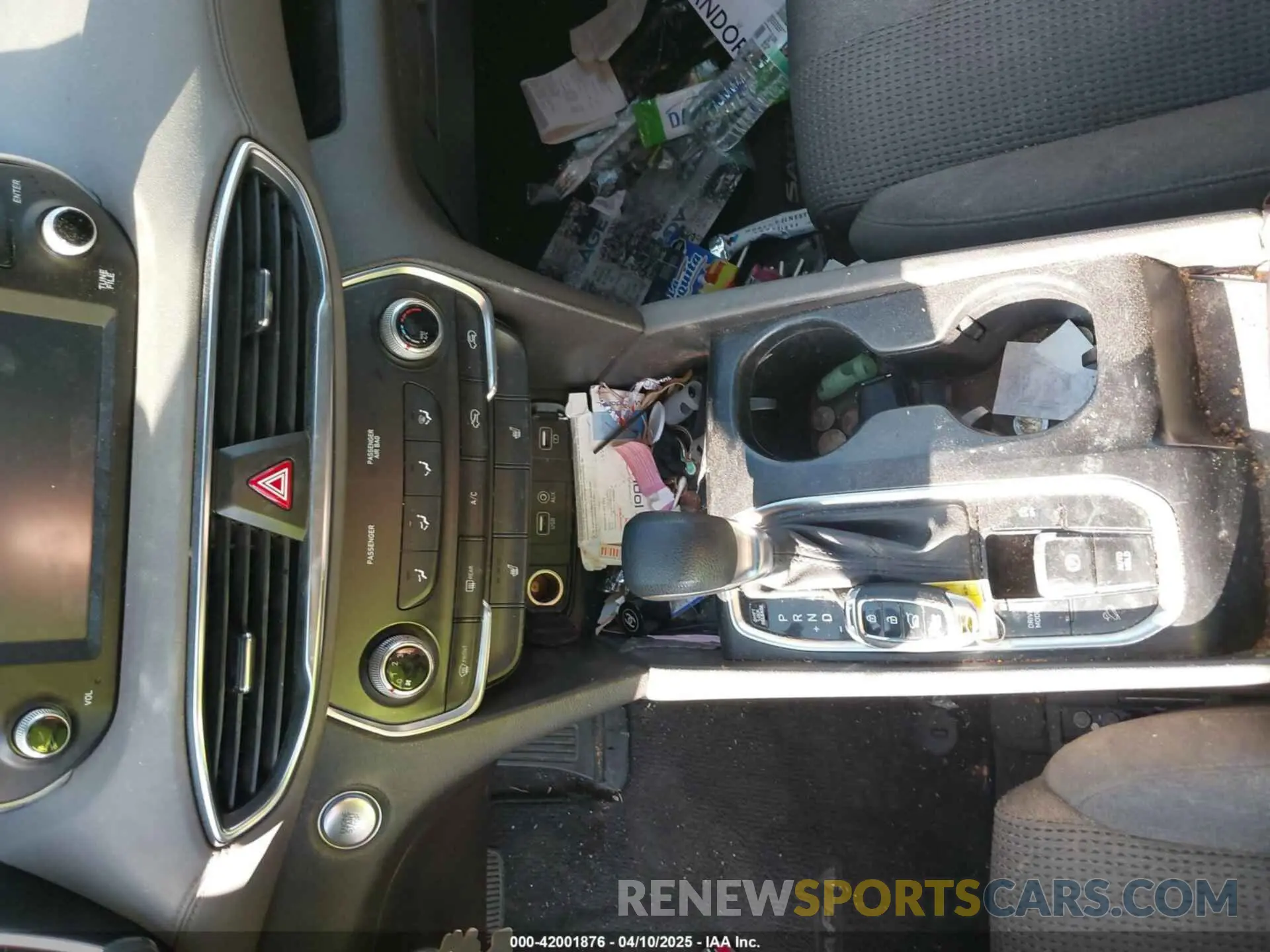 11 fotografías del automóvil dañado 5NMS3CAD0KH009349 HYUNDAI SANTA FE 2019