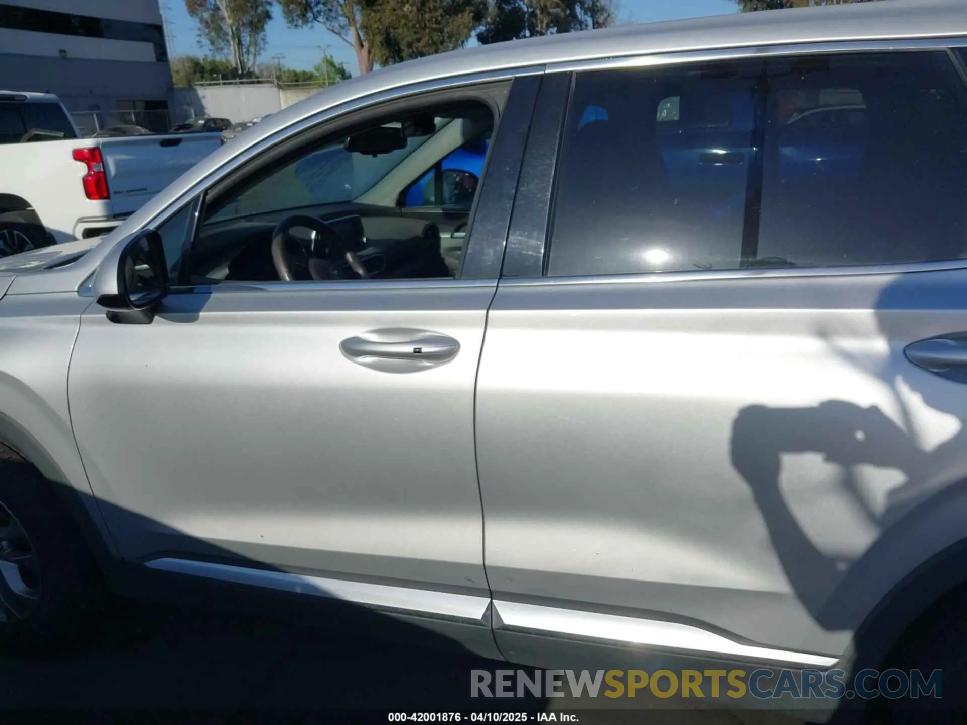 15 fotografías del automóvil dañado 5NMS3CAD0KH009349 HYUNDAI SANTA FE 2019
