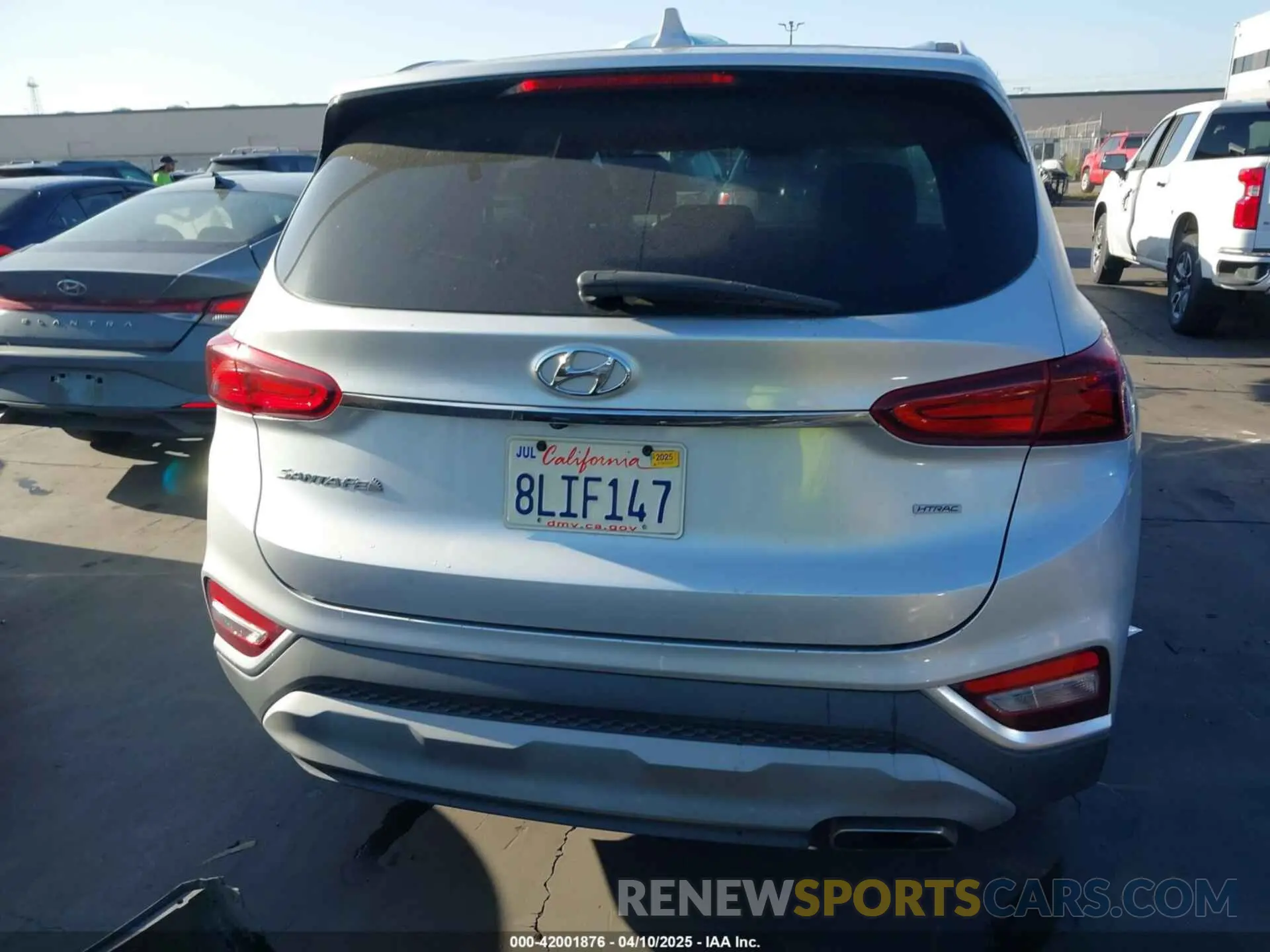 17 fotografías del automóvil dañado 5NMS3CAD0KH009349 HYUNDAI SANTA FE 2019