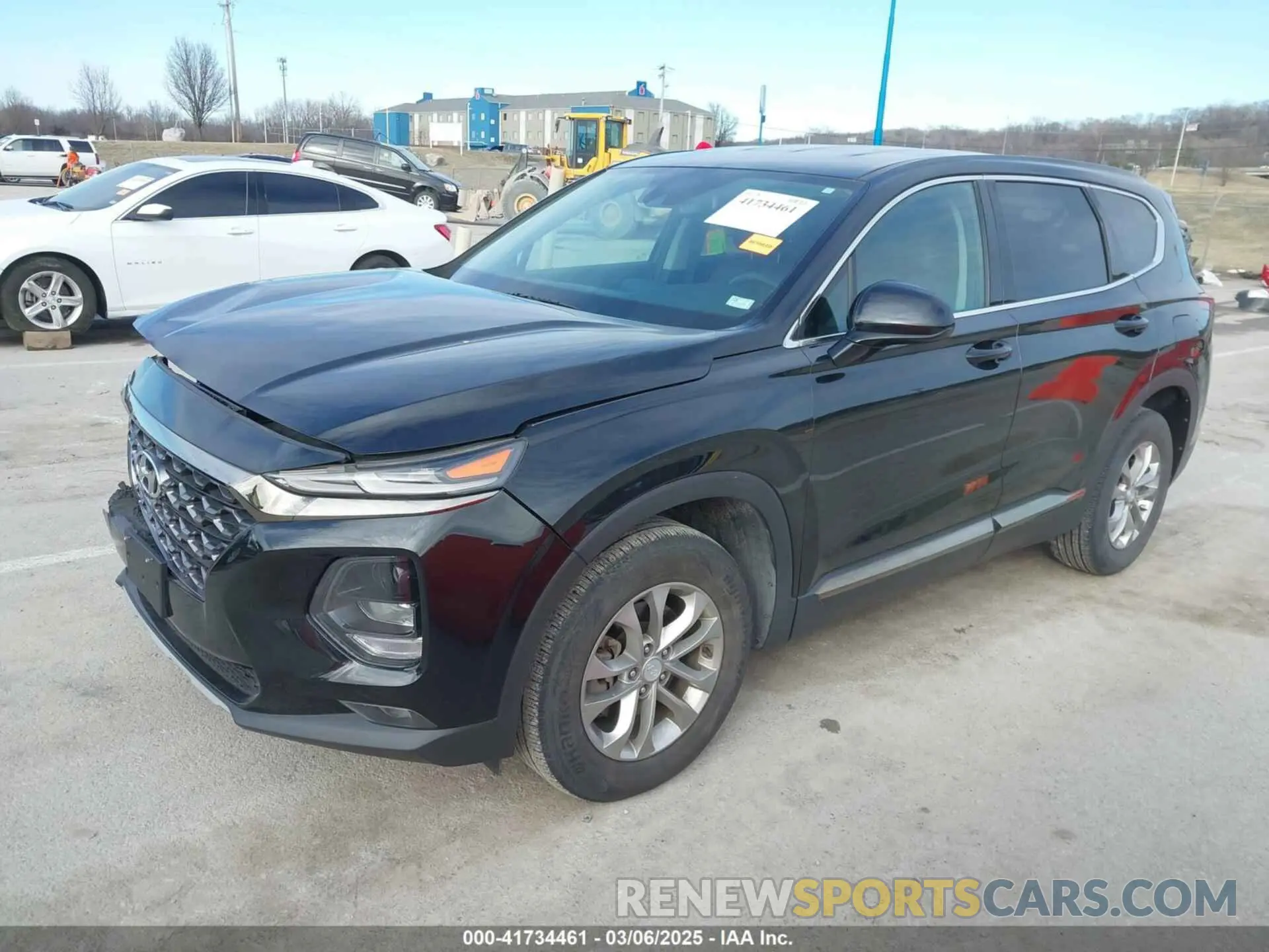 2 fotografías del automóvil dañado 5NMS3CAD0KH105045 HYUNDAI SANTA FE 2019