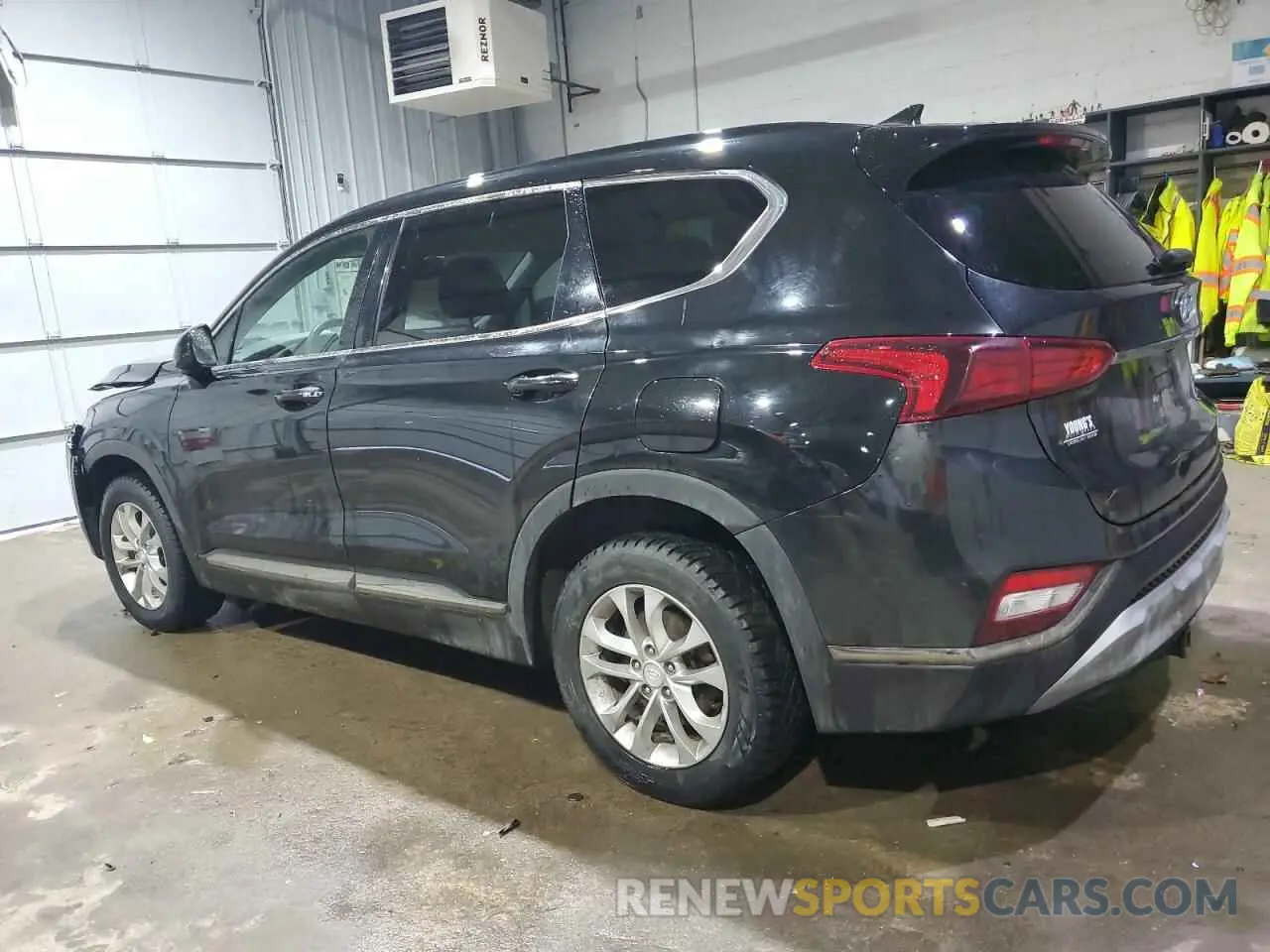 2 fotografías del automóvil dañado 5NMS3CAD3KH008163 HYUNDAI SANTA FE 2019