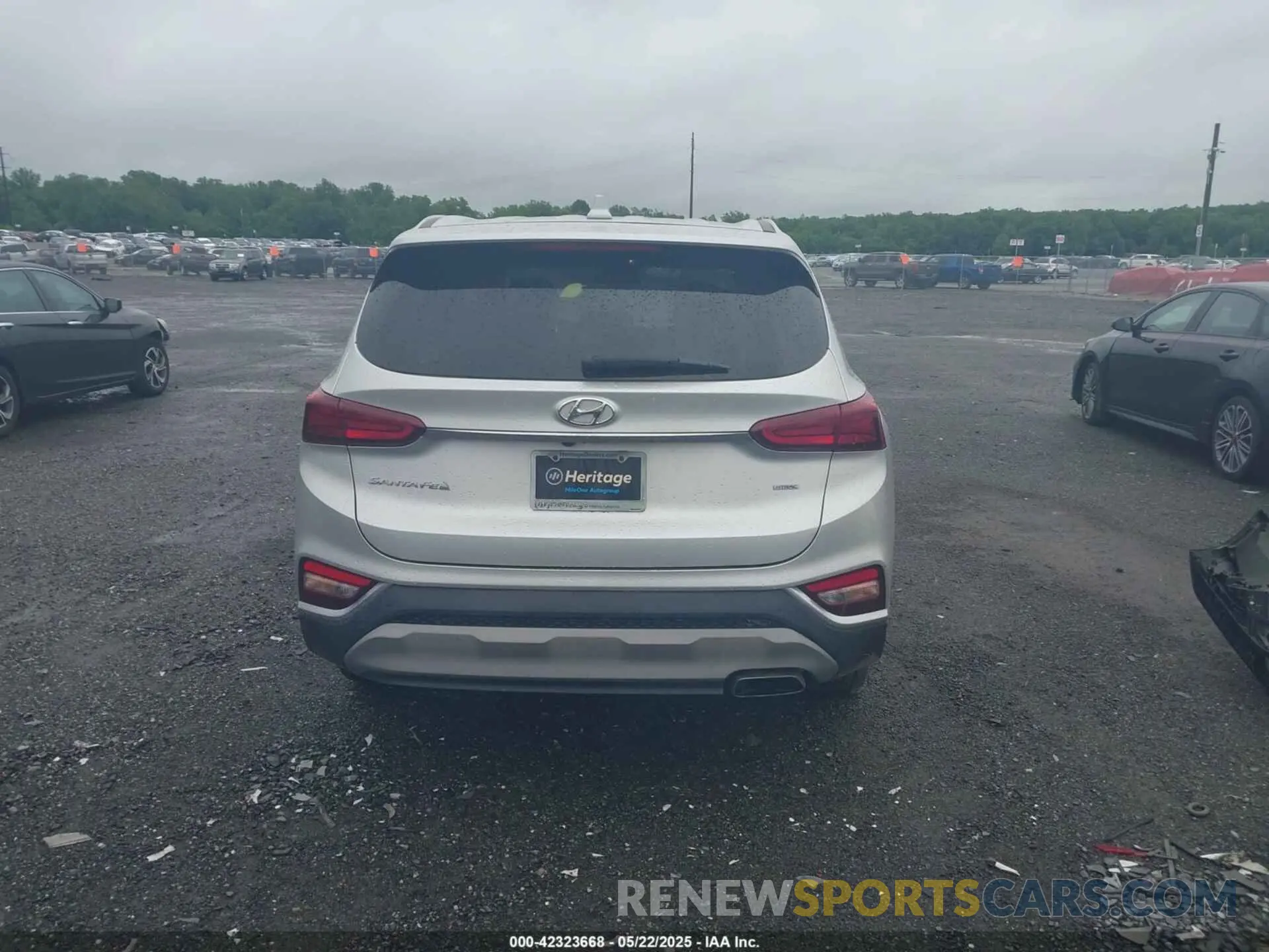 16 fotografías del automóvil dañado 5NMS3CAD3KH136340 HYUNDAI SANTA FE 2019