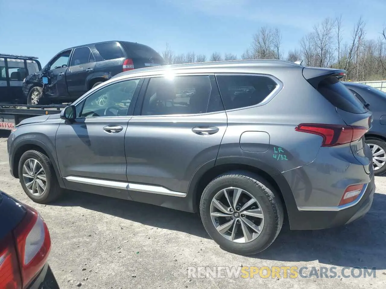 2 fotografías del automóvil dañado 5NMS3CAD4KH050471 HYUNDAI SANTA FE 2019