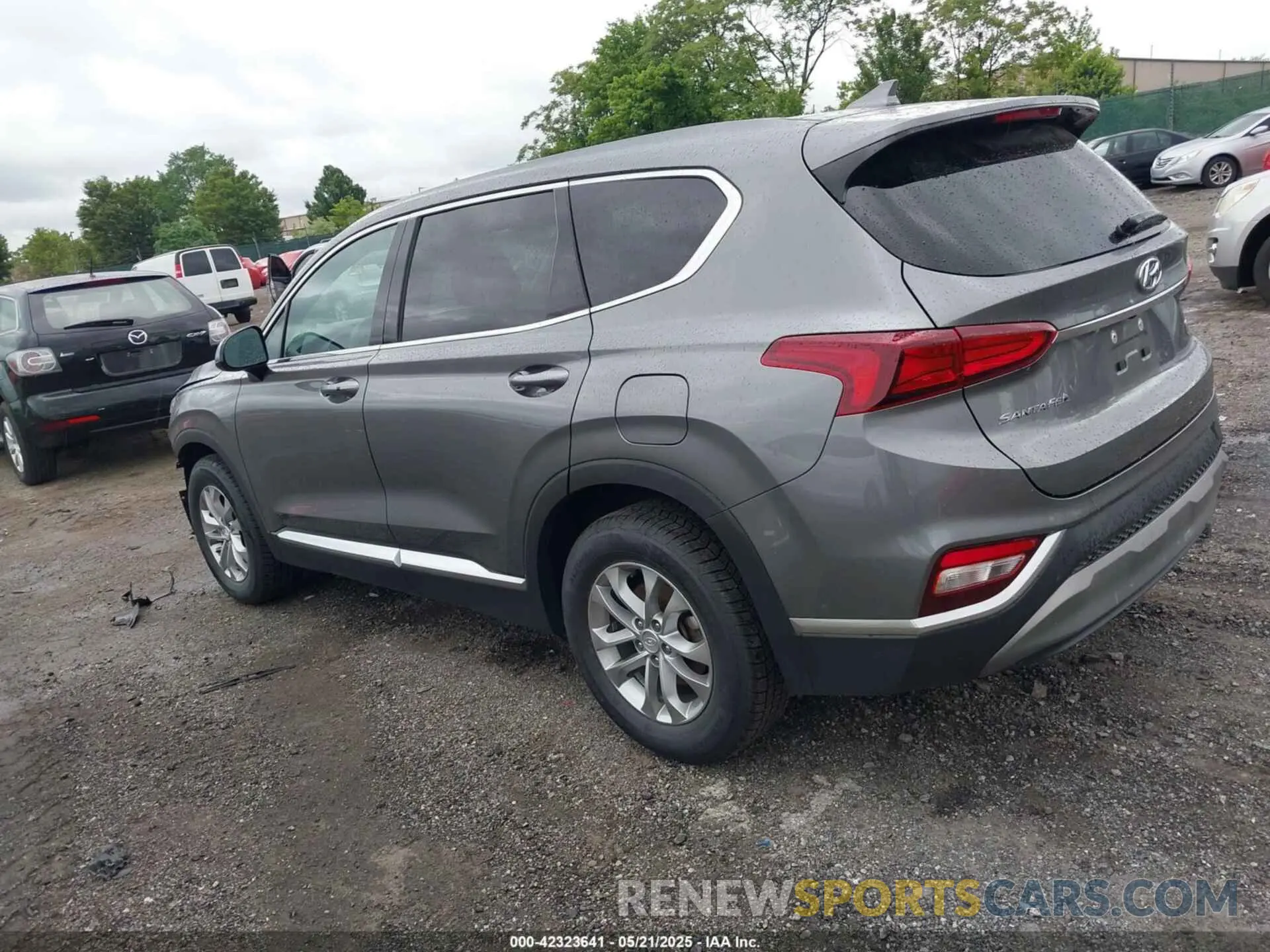 3 fotografías del automóvil dañado 5NMS3CAD7KH035429 HYUNDAI SANTA FE 2019