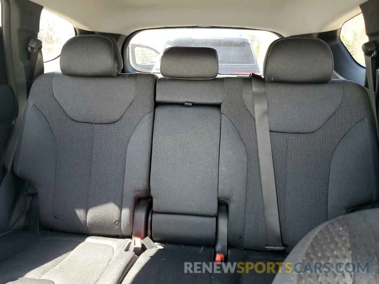 10 fotografías del automóvil dañado 5NMS3CAD8KH028862 HYUNDAI SANTA FE 2019