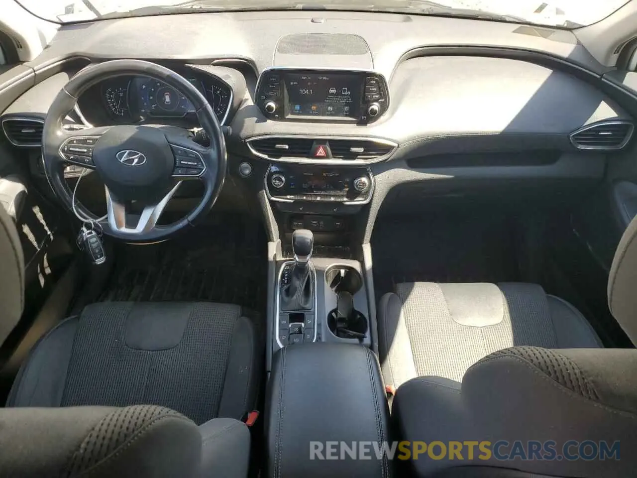 8 fotografías del automóvil dañado 5NMS3CAD8KH028862 HYUNDAI SANTA FE 2019