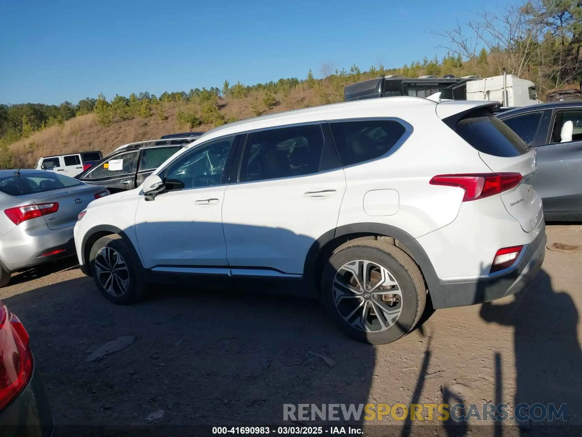 14 fotografías del automóvil dañado 5NMS53AA3KH051319 HYUNDAI SANTA FE 2019