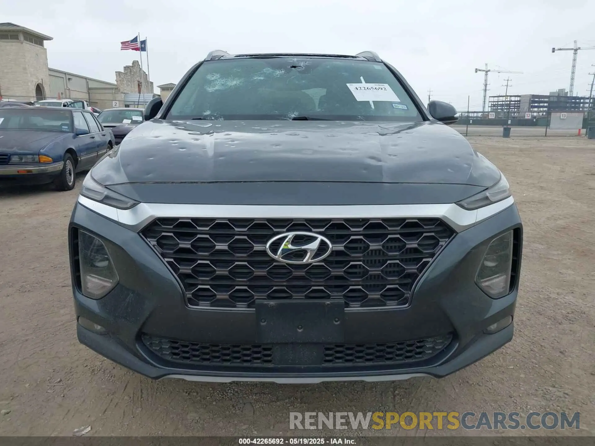 12 fotografías del automóvil dañado 5NMS53AA9KH116223 HYUNDAI SANTA FE 2019