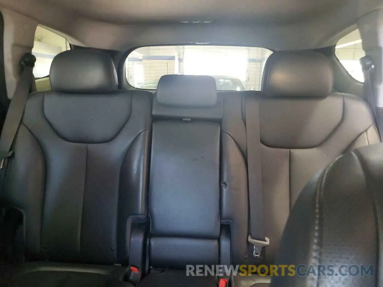10 fotografías del automóvil dañado 5NMS53AD8KH039533 HYUNDAI SANTA FE 2019