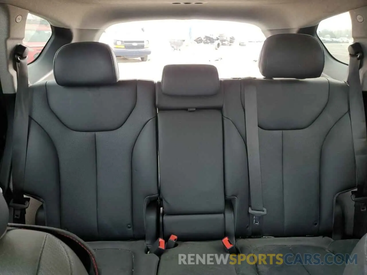 10 fotografías del automóvil dañado 5NMS5CAA1KH083346 HYUNDAI SANTA FE 2019