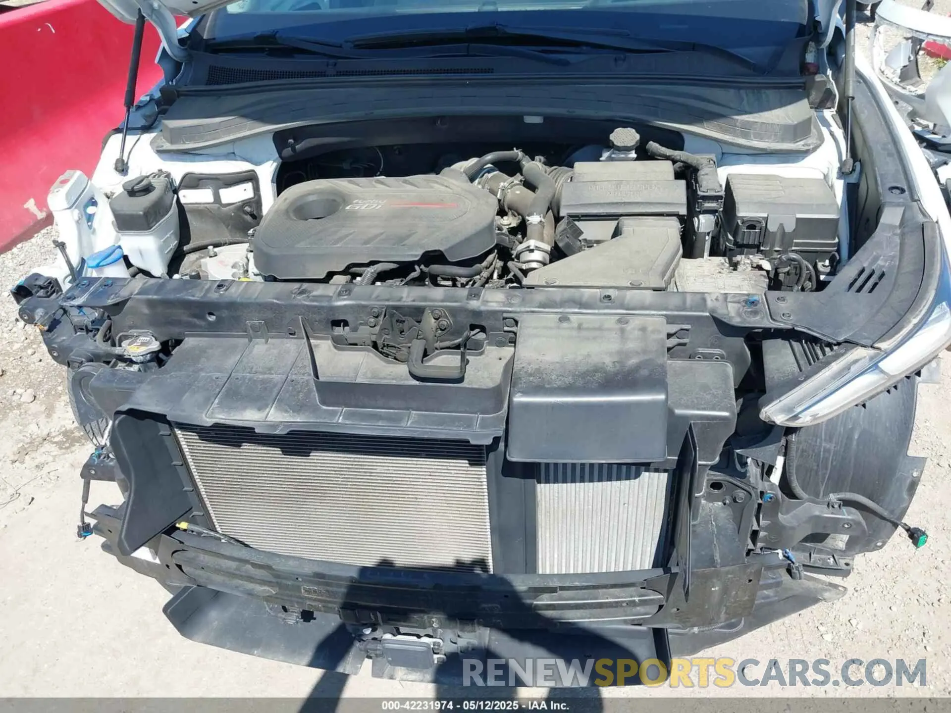 10 fotografías del automóvil dañado 5NMS5CAA1KH092631 HYUNDAI SANTA FE 2019