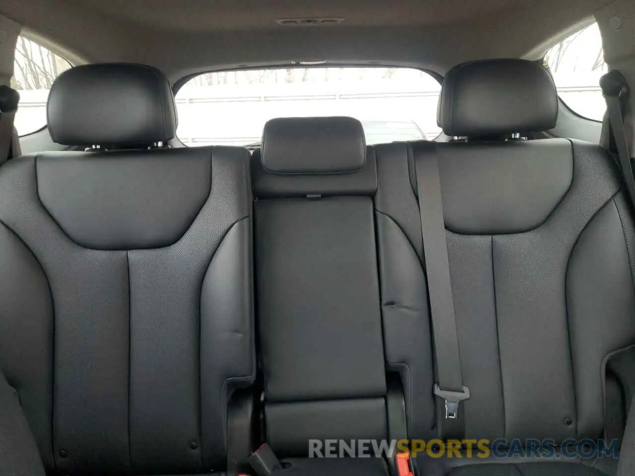 10 fotografías del automóvil dañado 5NMS5CAA1KH126034 HYUNDAI SANTA FE 2019