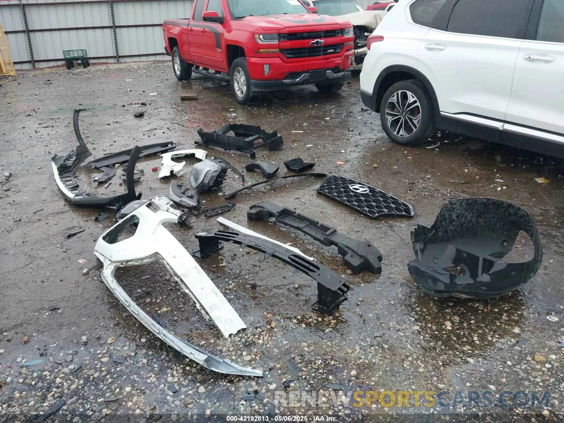 12 fotografías del automóvil dañado 5NMS5CAA4KH040376 HYUNDAI SANTA FE 2019
