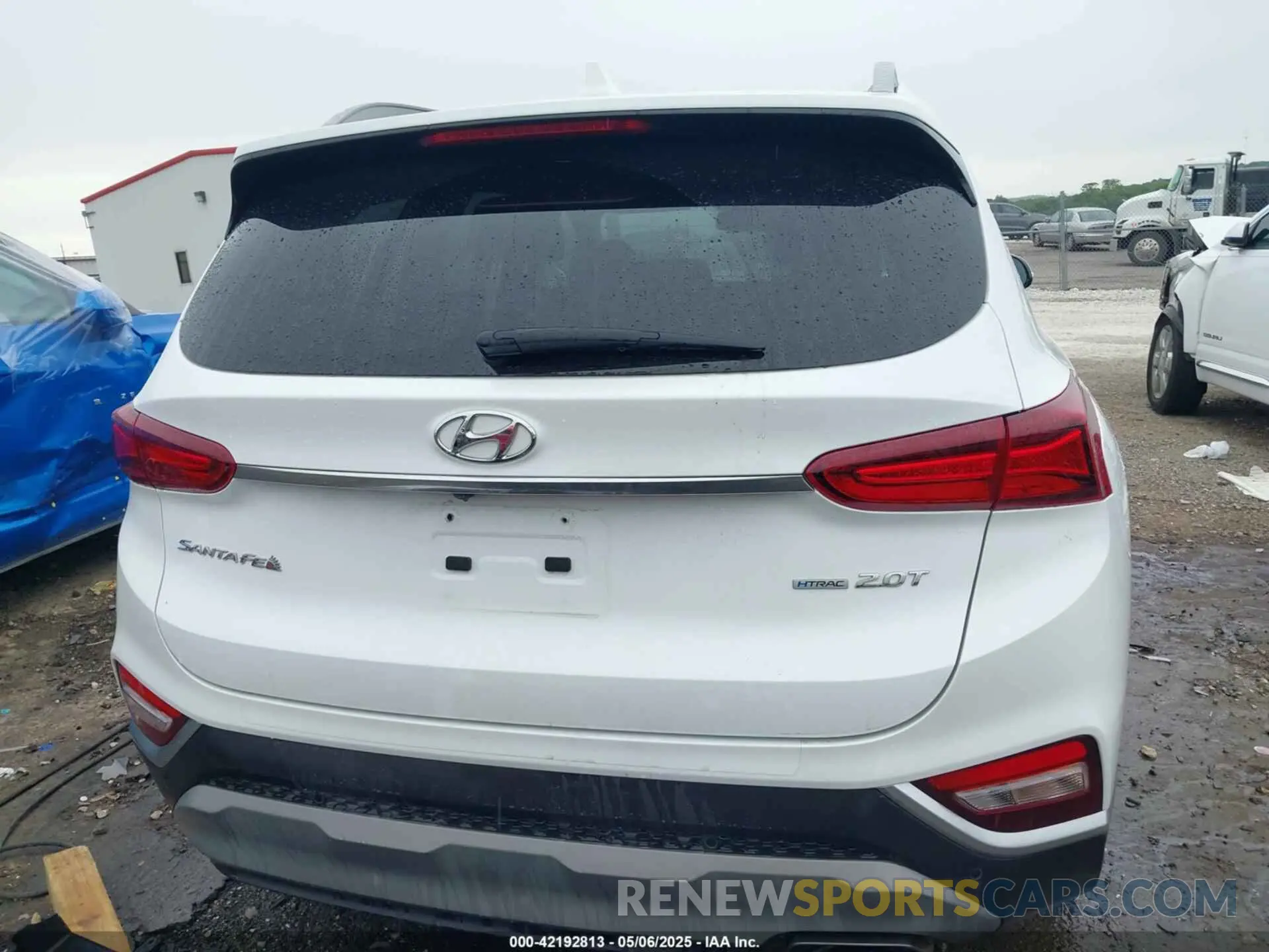 17 fotografías del automóvil dañado 5NMS5CAA4KH040376 HYUNDAI SANTA FE 2019