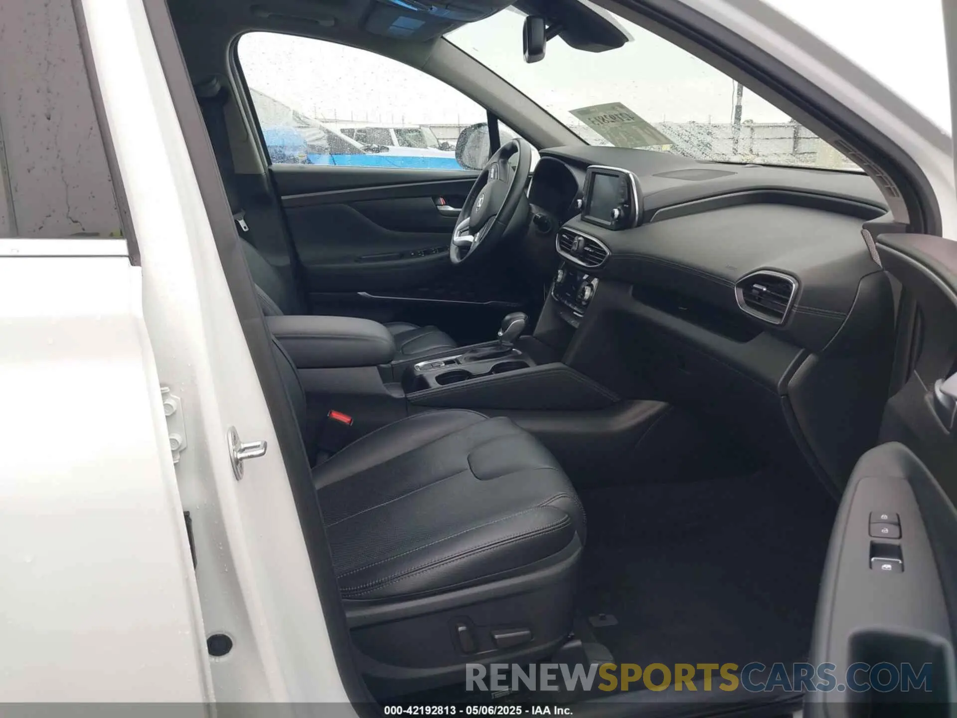 5 fotografías del automóvil dañado 5NMS5CAA4KH040376 HYUNDAI SANTA FE 2019