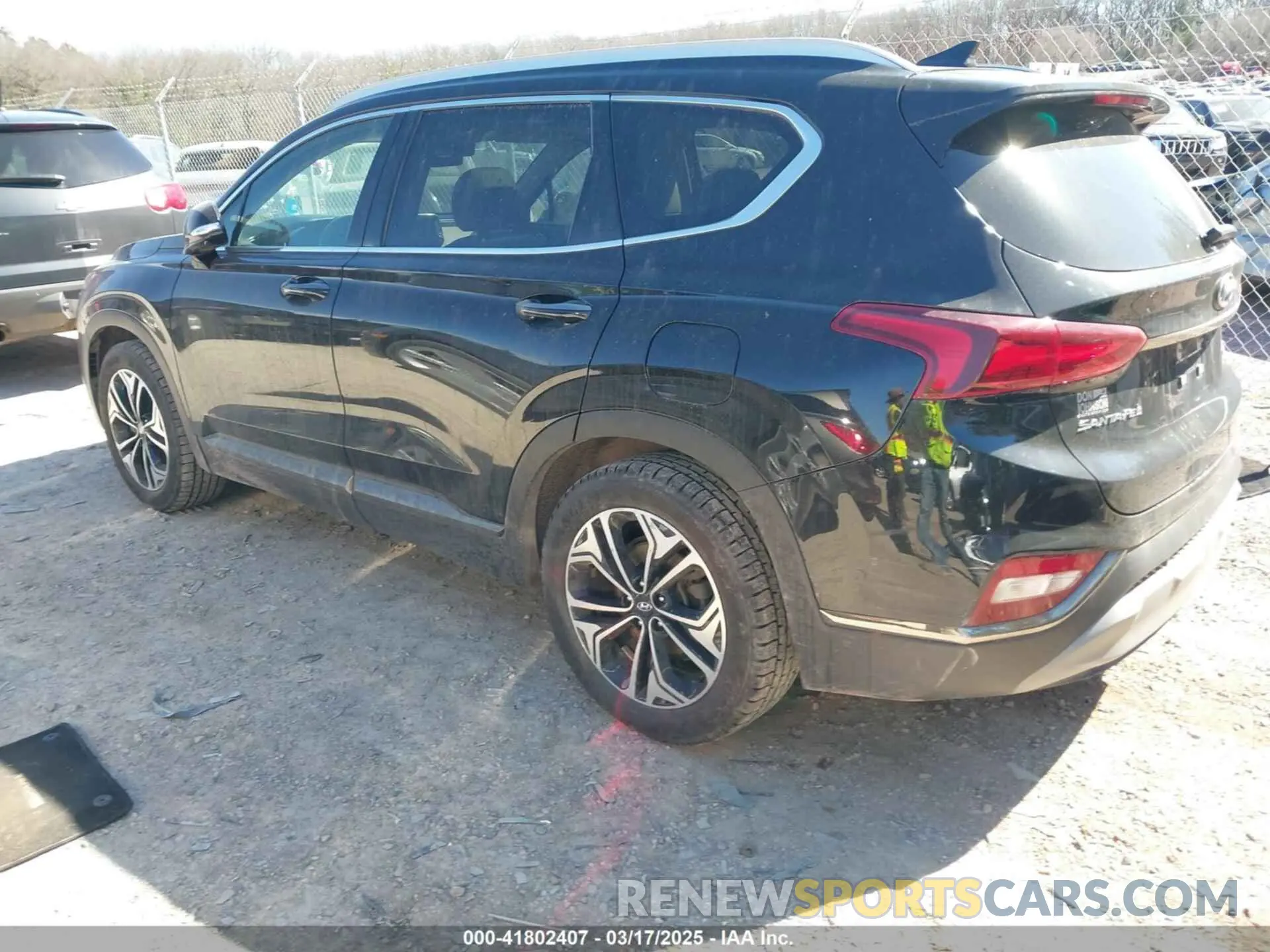 3 fotografías del automóvil dañado 5NMS5CAA6KH075047 HYUNDAI SANTA FE 2019