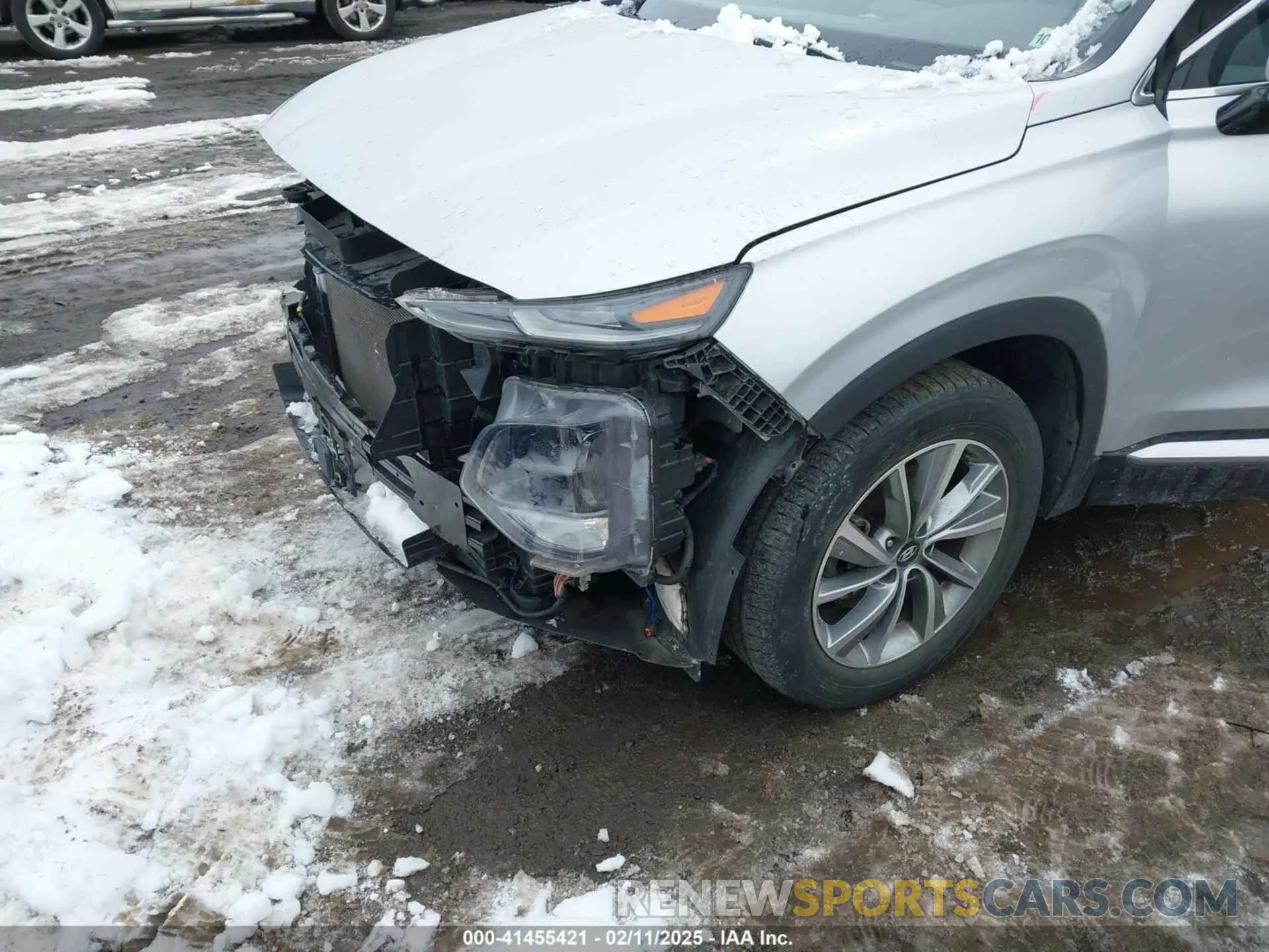 19 fotografías del automóvil dañado 5NMS5CAD1KH000394 HYUNDAI SANTA FE 2019