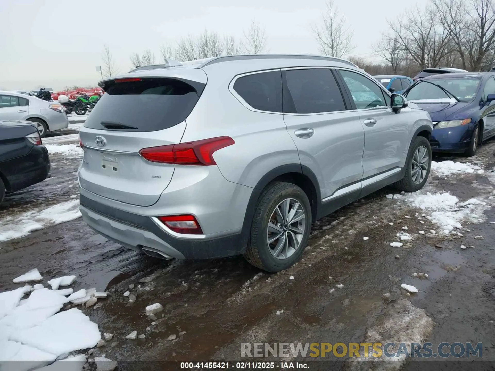 4 fotografías del automóvil dañado 5NMS5CAD1KH000394 HYUNDAI SANTA FE 2019