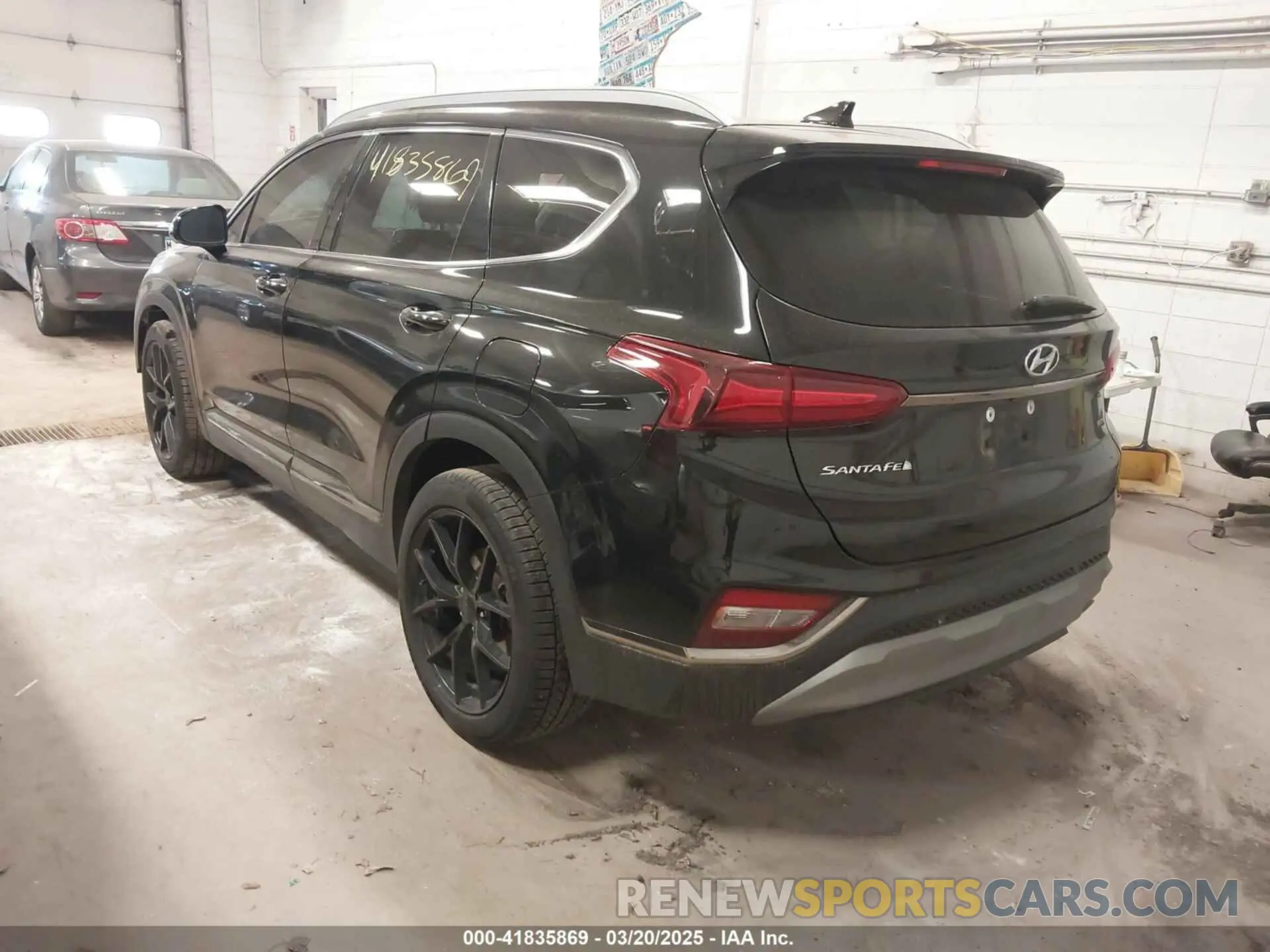 3 fotografías del automóvil dañado 5NMS5CAD9KH002846 HYUNDAI SANTA FE 2019