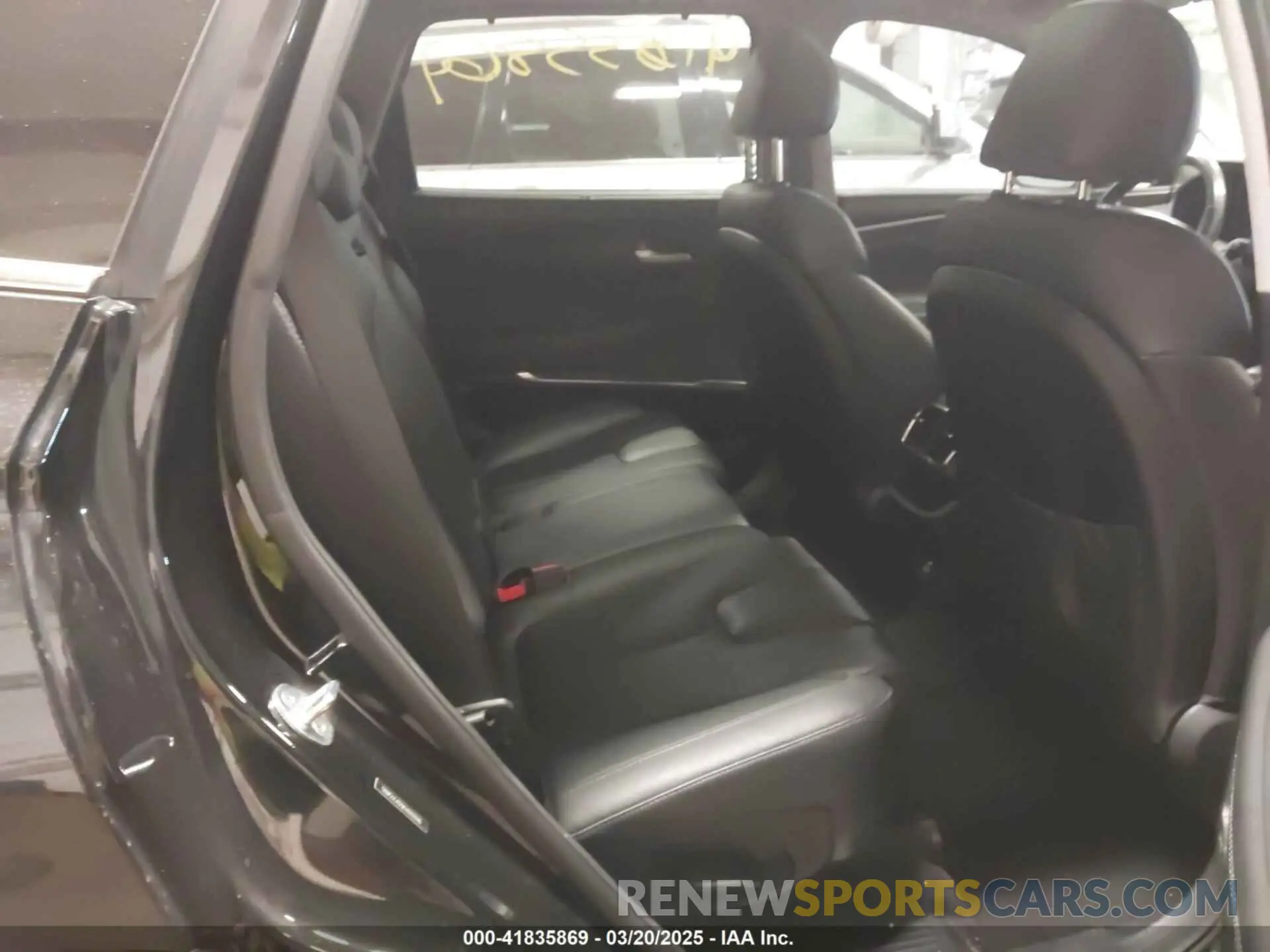 8 fotografías del automóvil dañado 5NMS5CAD9KH002846 HYUNDAI SANTA FE 2019