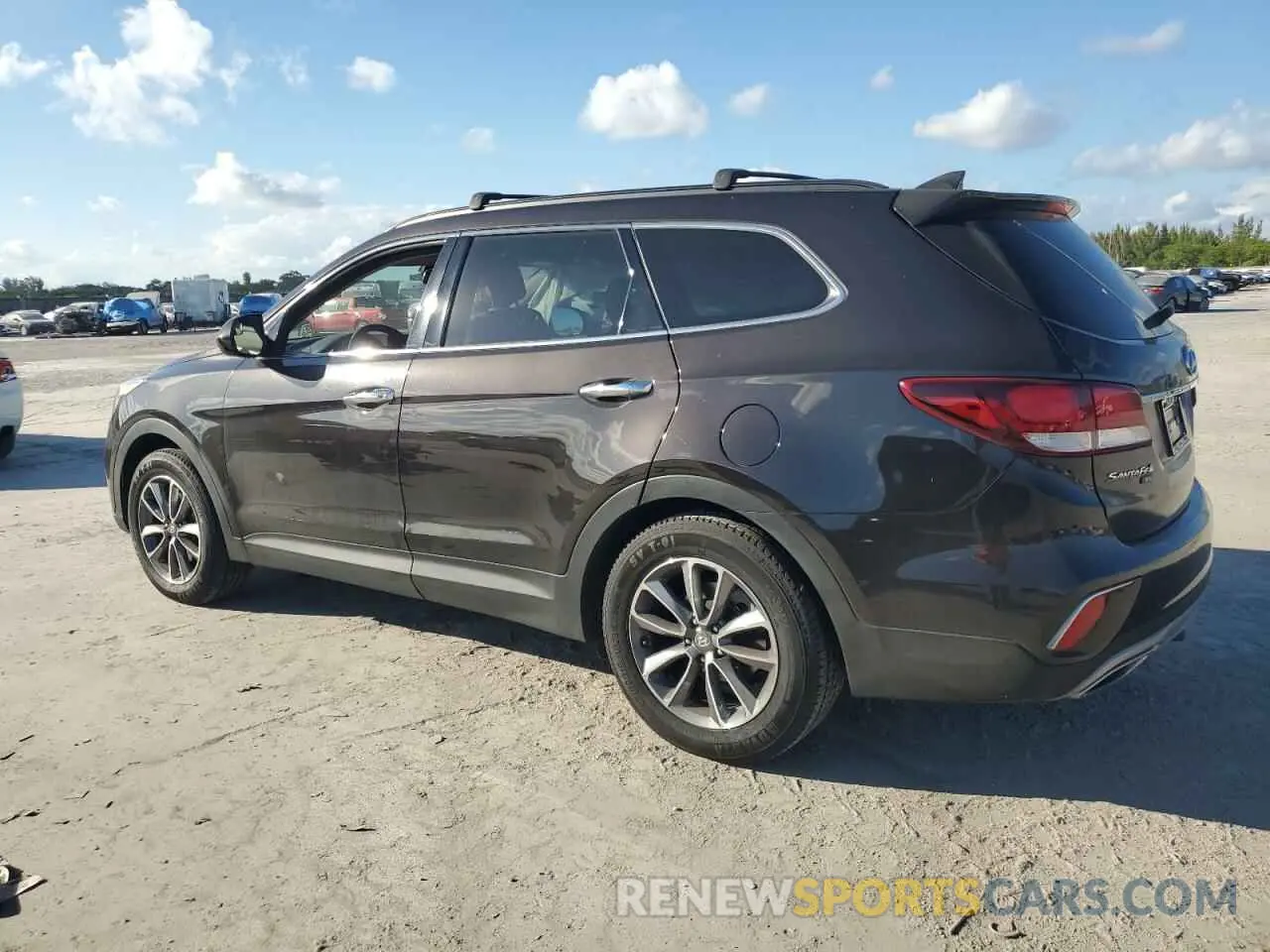 2 fotografías del automóvil dañado KM8SM4HF0KU302683 HYUNDAI SANTA FE 2019