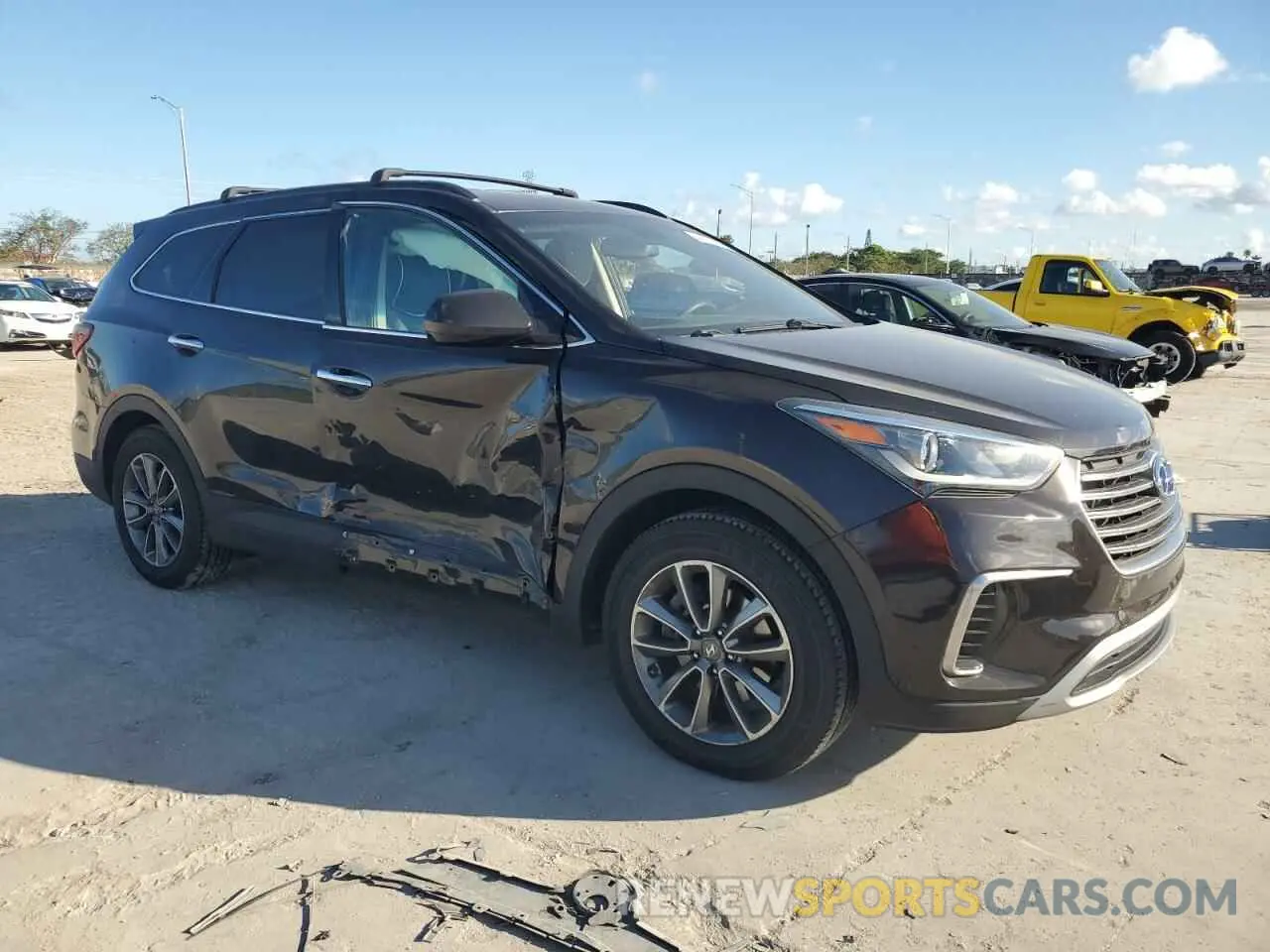 4 fotografías del automóvil dañado KM8SM4HF0KU302683 HYUNDAI SANTA FE 2019