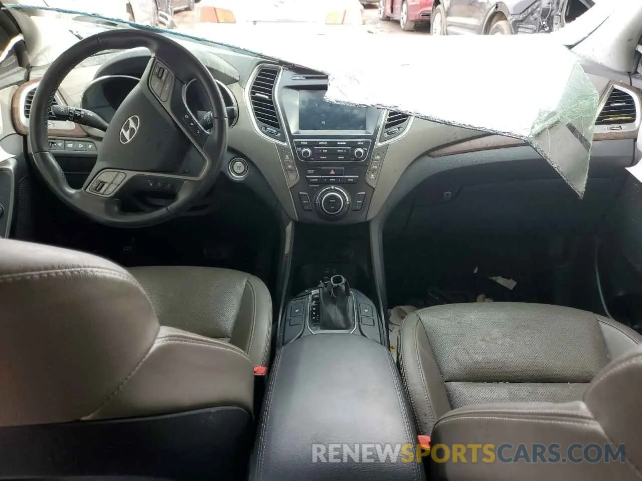 8 fotografías del automóvil dañado KM8SN4HF4KU309603 HYUNDAI SANTA FE 2019