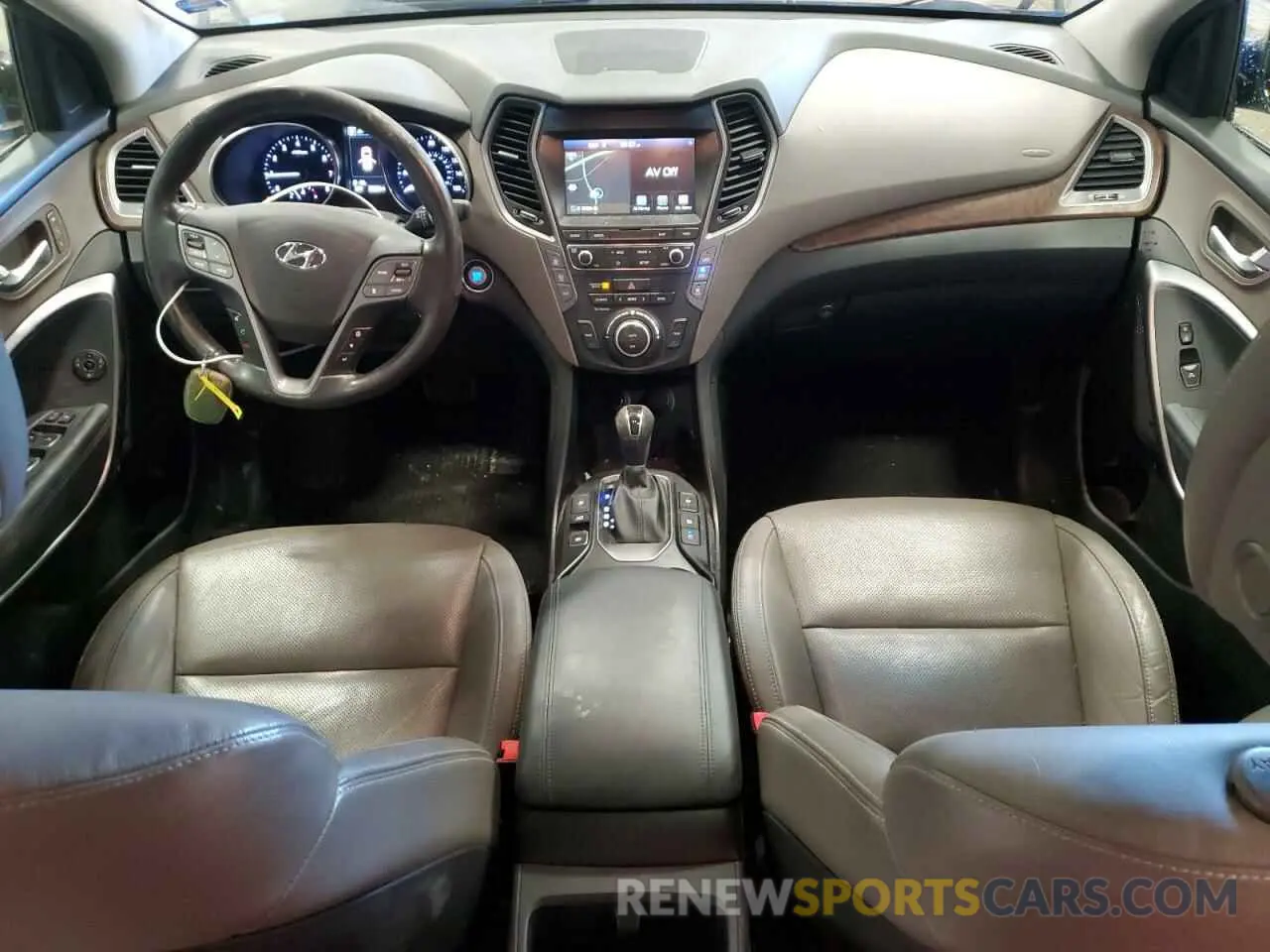 8 fotografías del automóvil dañado KM8SRDHF9KU301033 HYUNDAI SANTA FE 2019